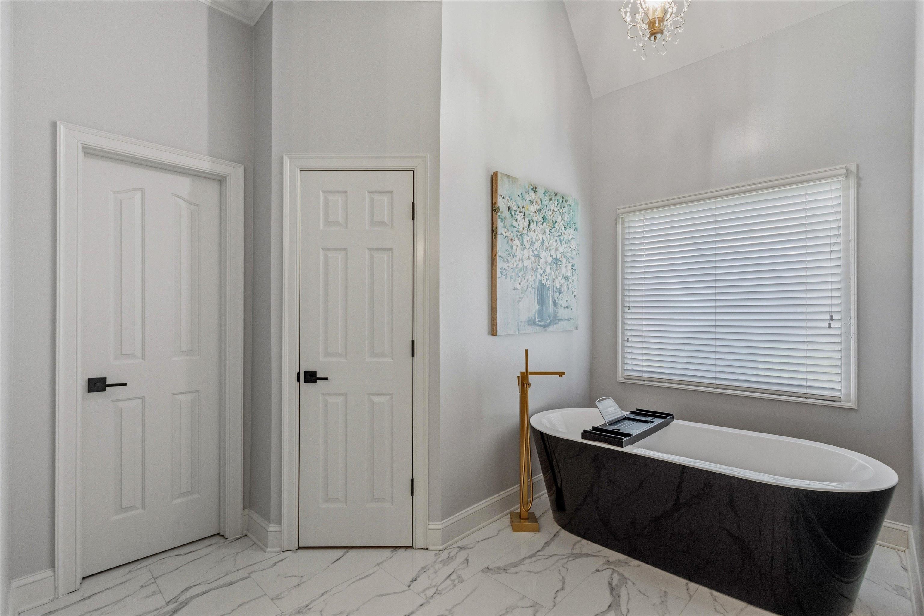 3606 Fairwood Cv Property Photo 26
