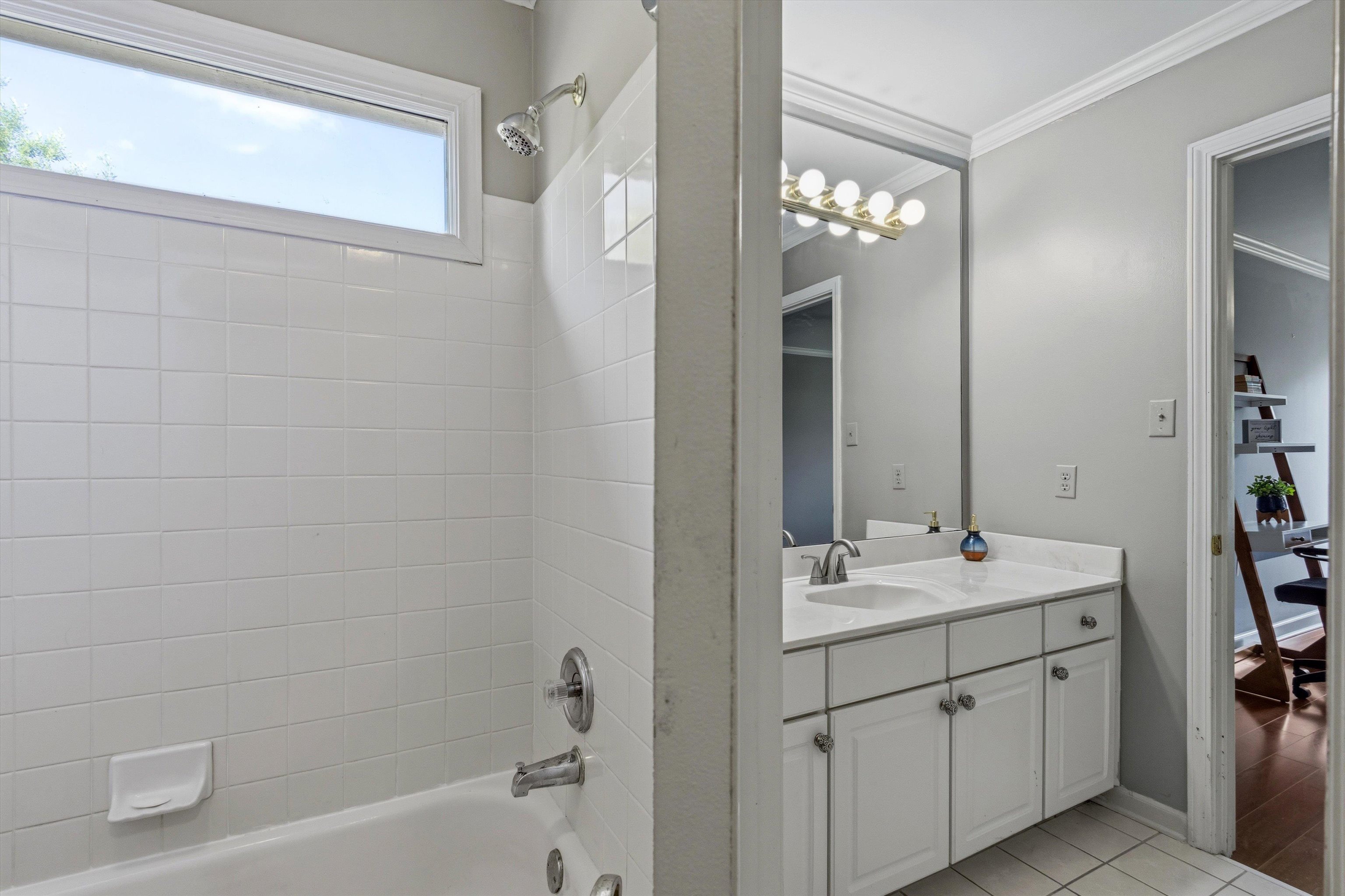3606 Fairwood Cv Property Photo 32