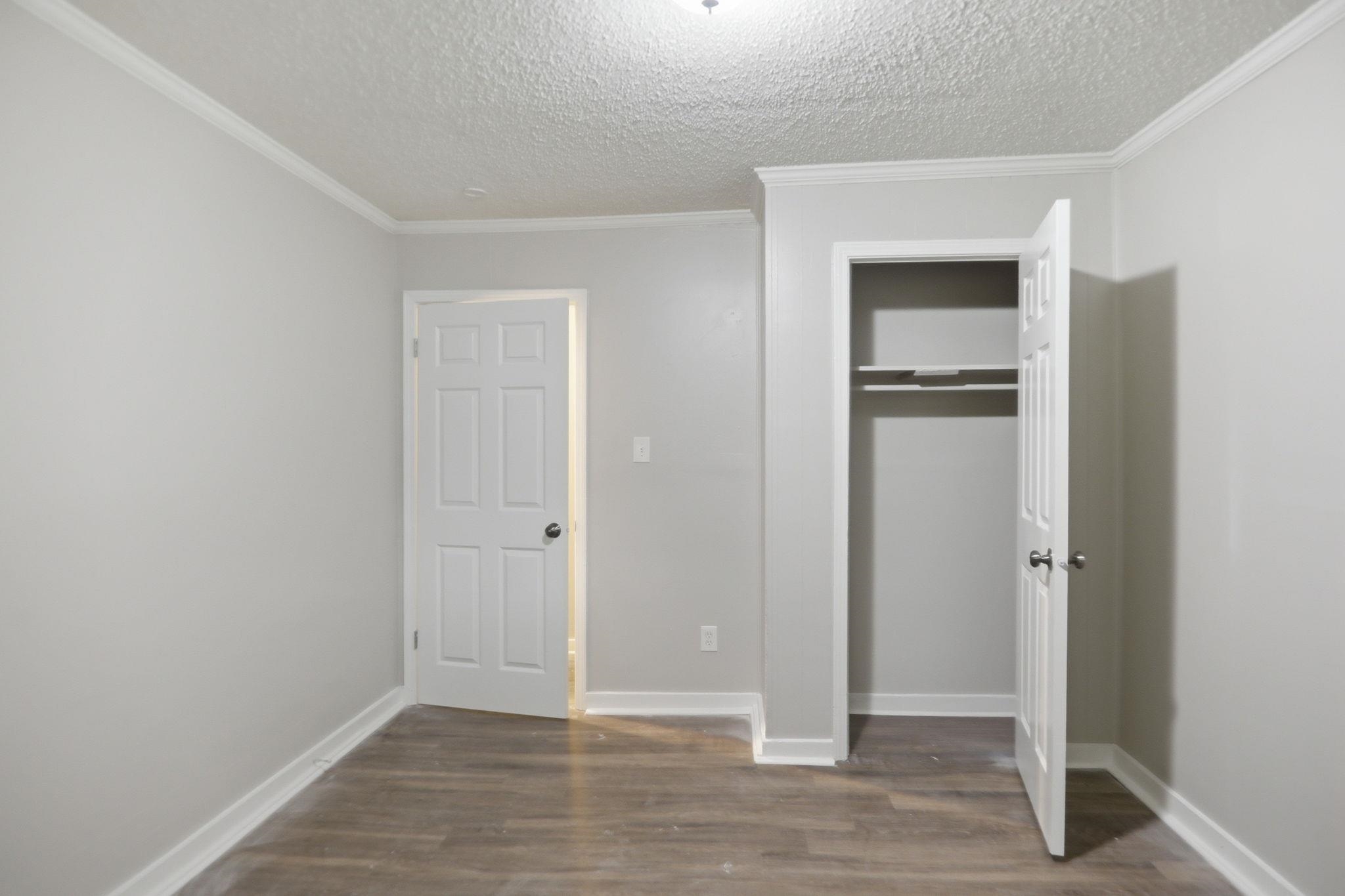570 Marianna St Property Photo 12