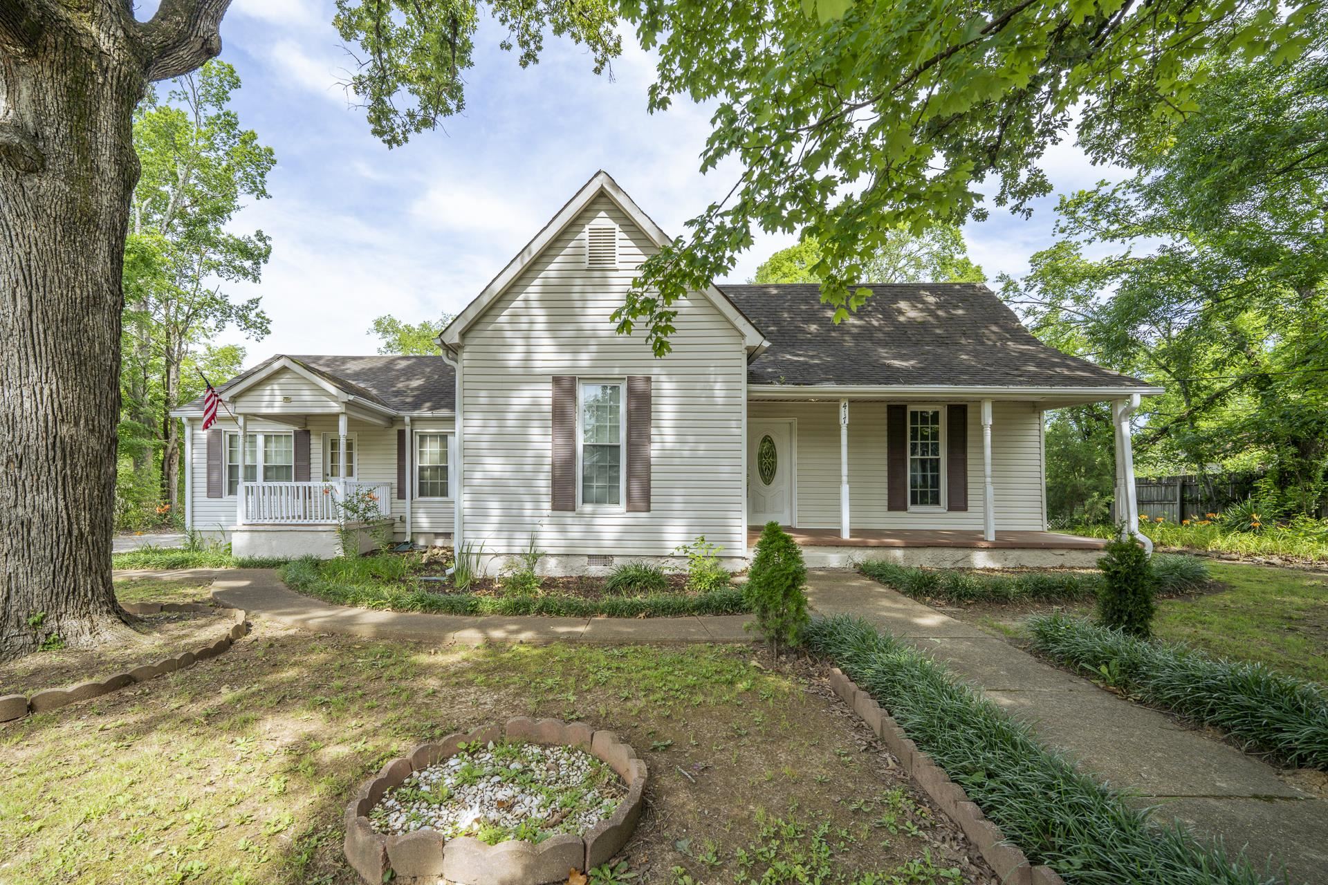 417 Tennessee St Property Photo 1