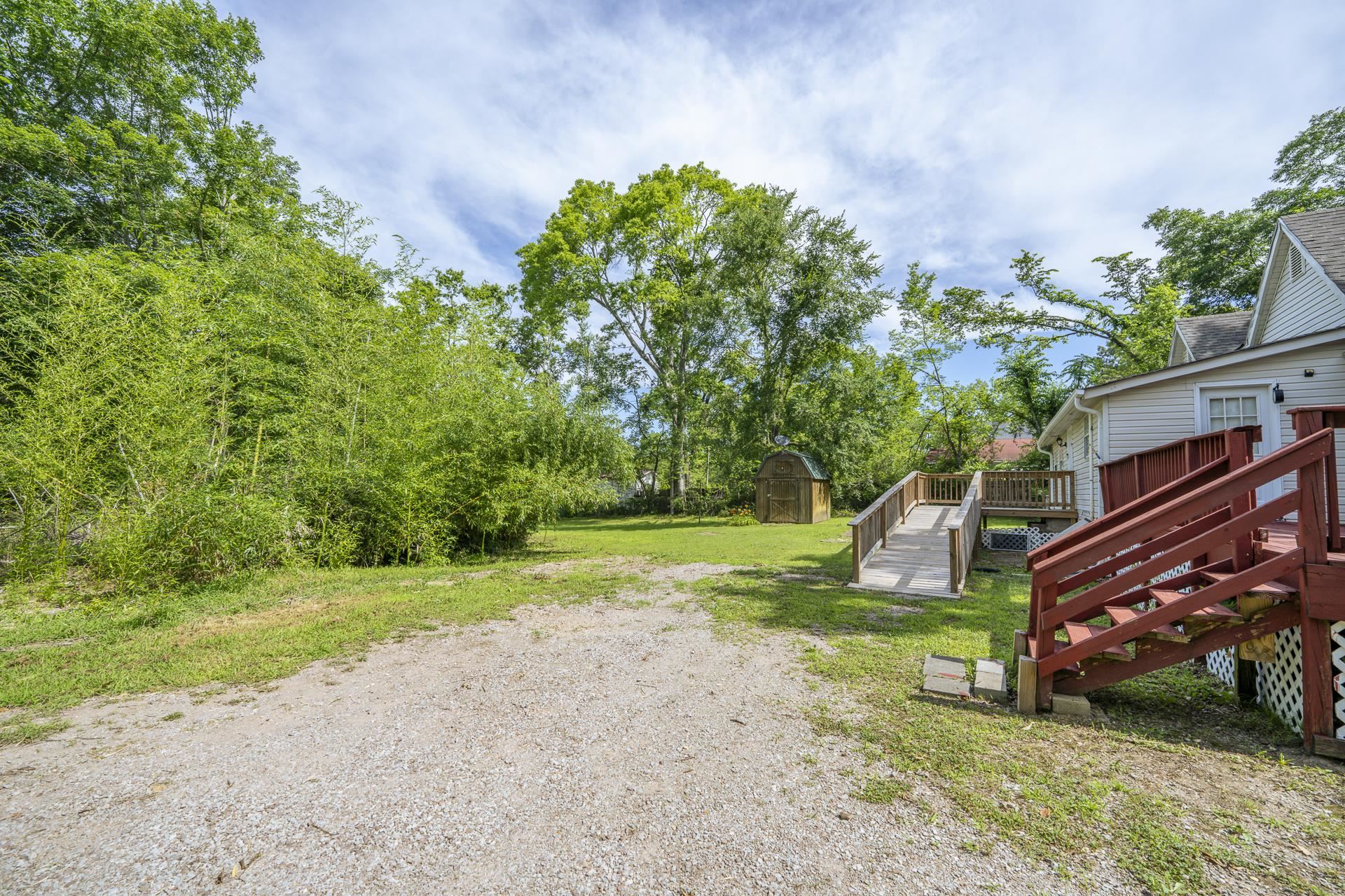 417 Tennessee St Property Photo 31