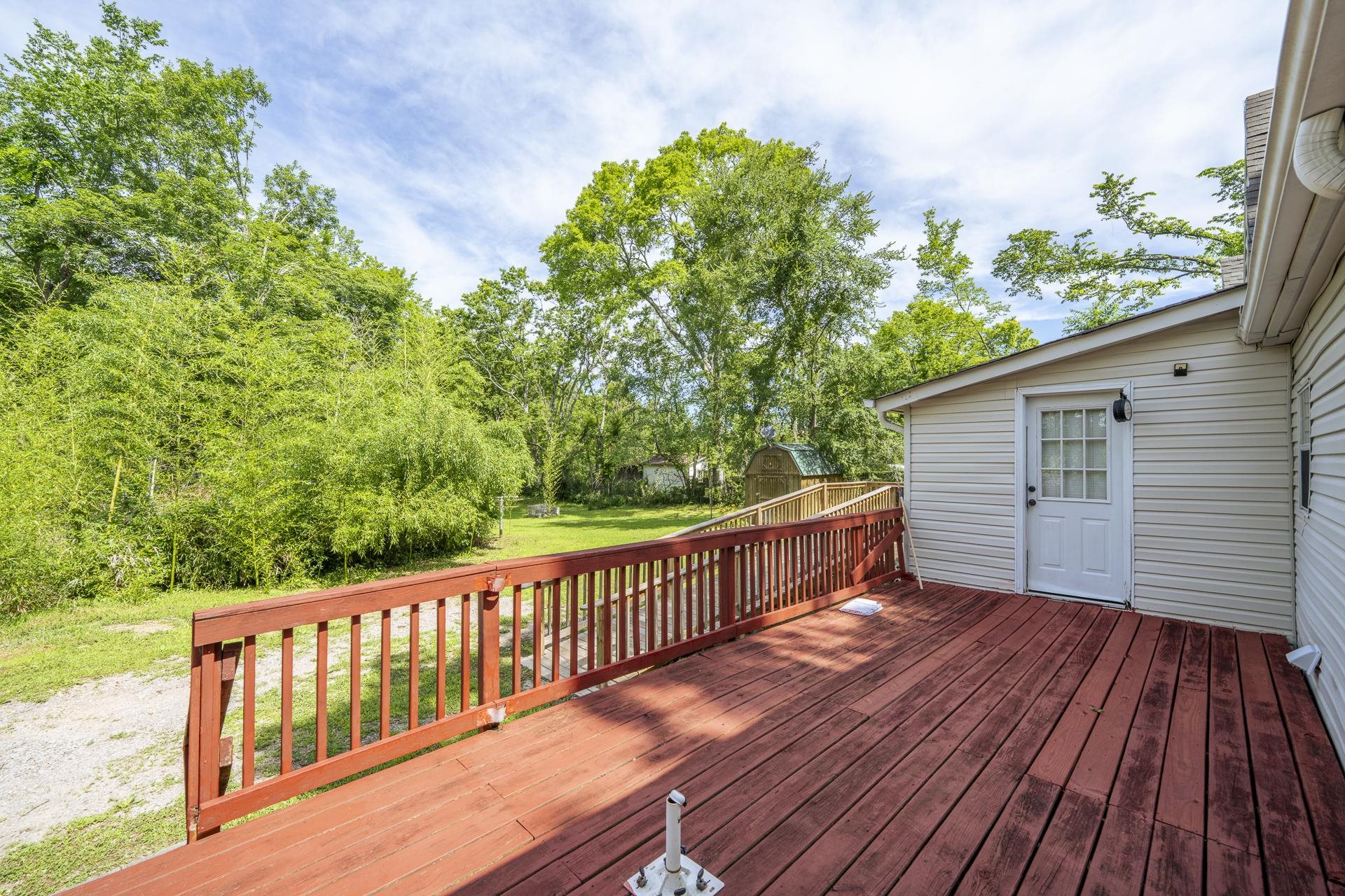 417 Tennessee St Property Photo 32