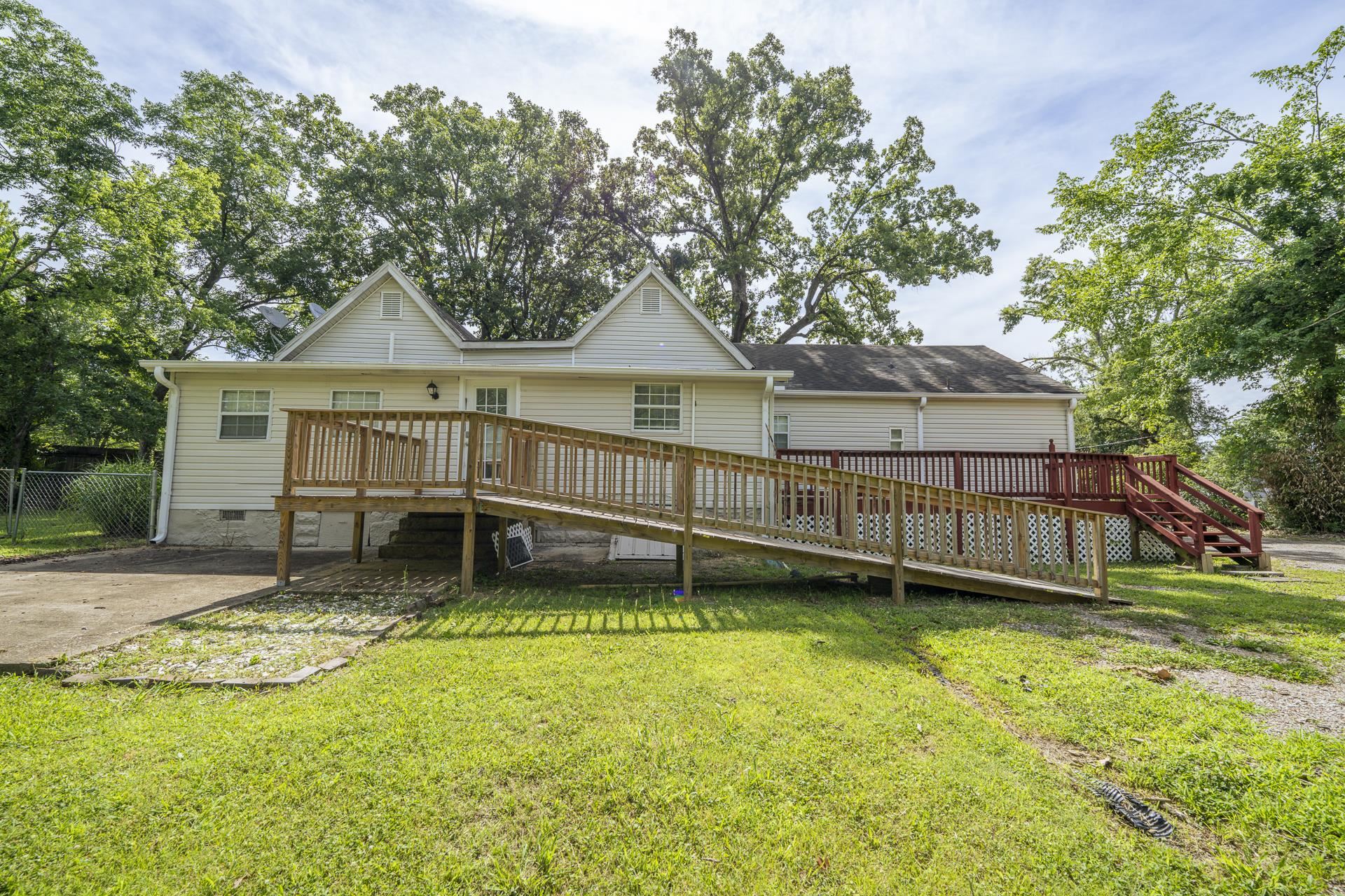 417 Tennessee St Property Photo 33