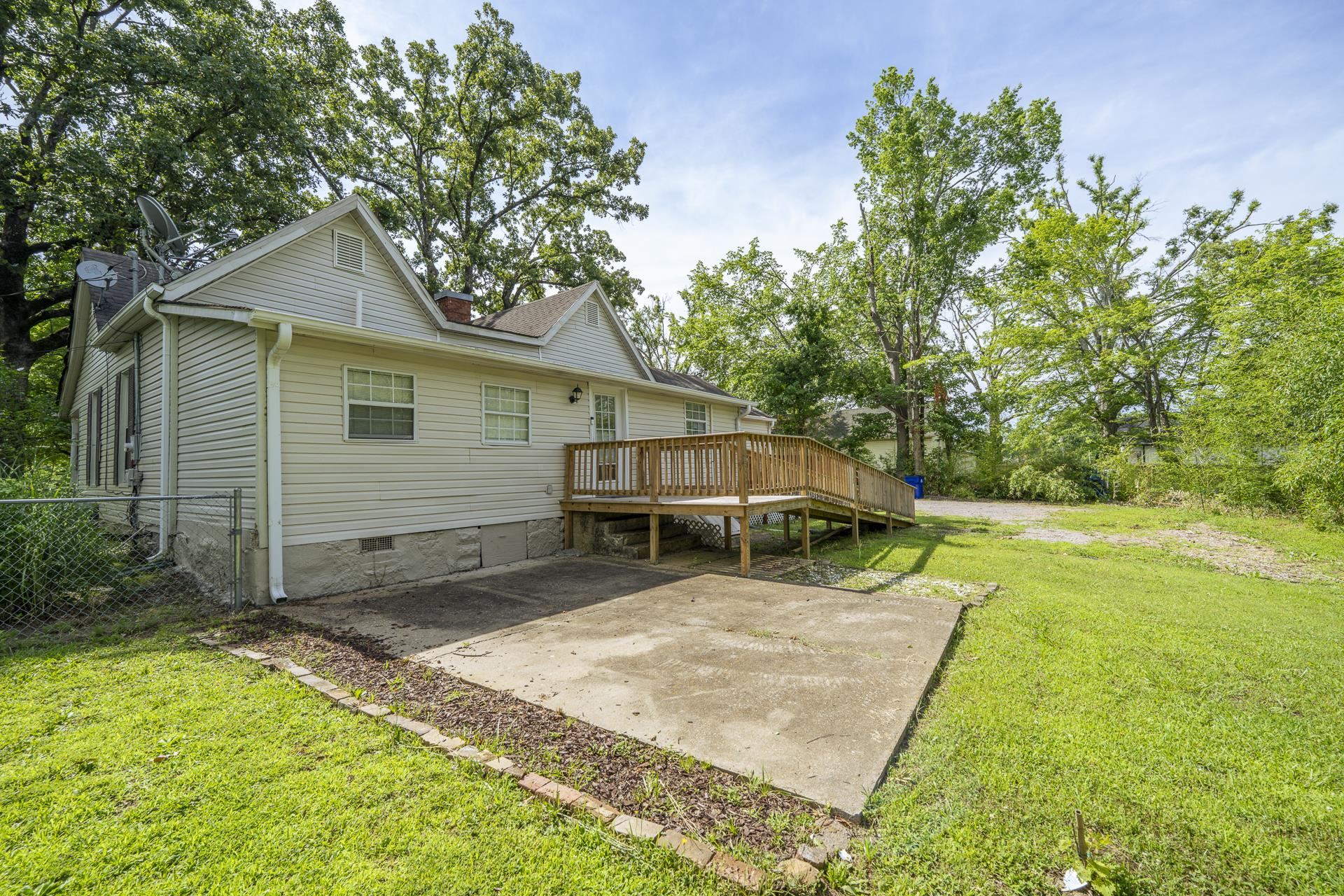 417 Tennessee St Property Photo 34
