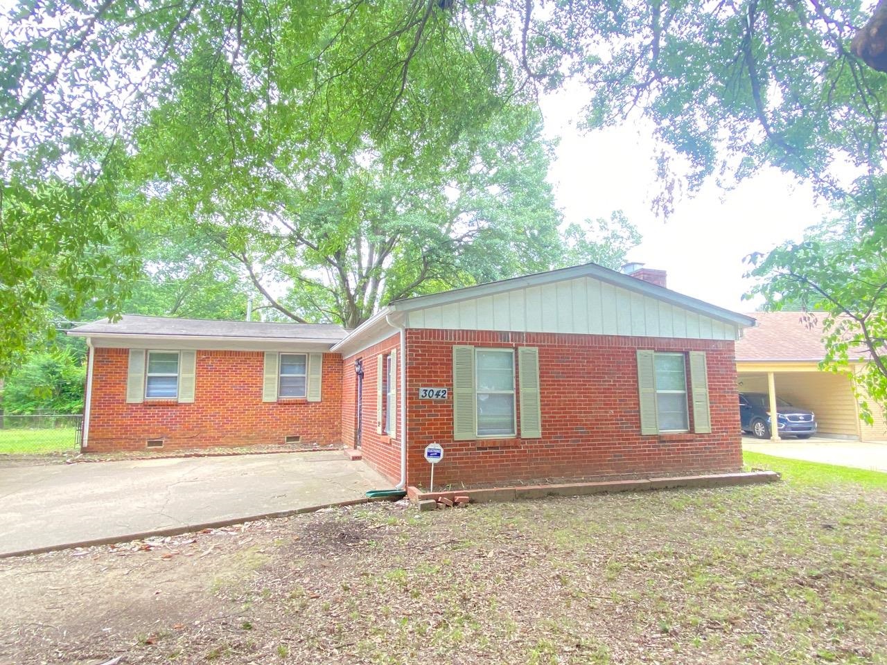 3042 CURTIS ST Property Photo 1
