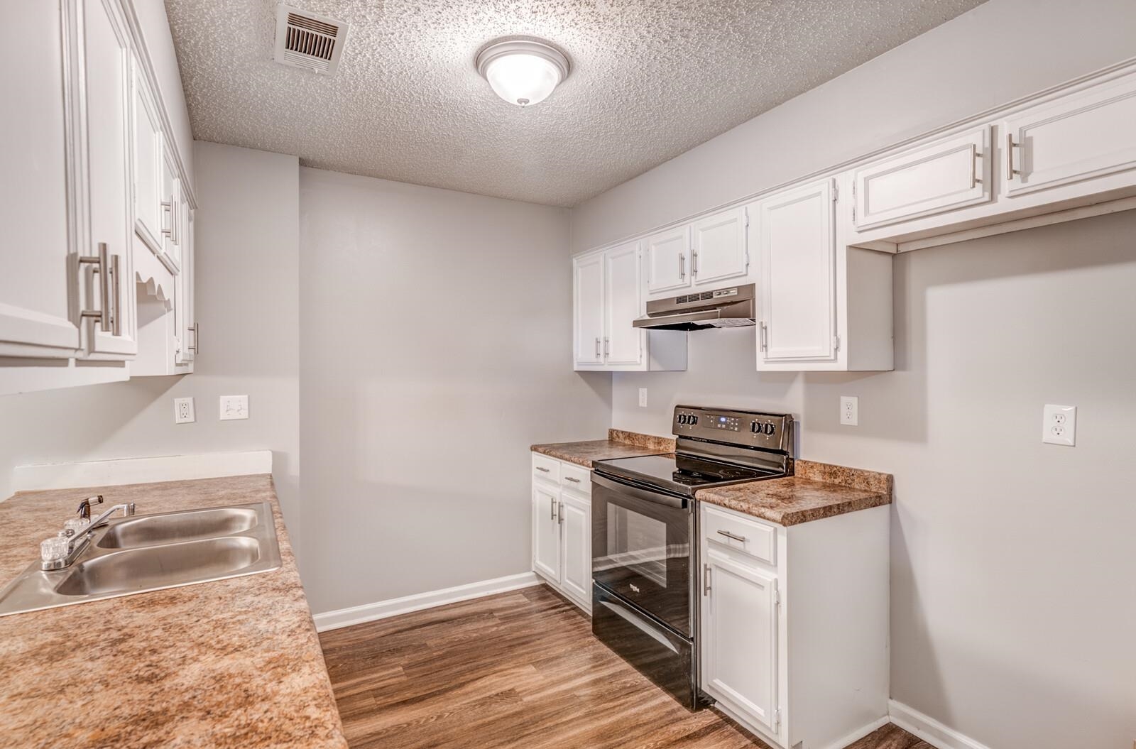 3612 Sunray Cv Property Photo 20