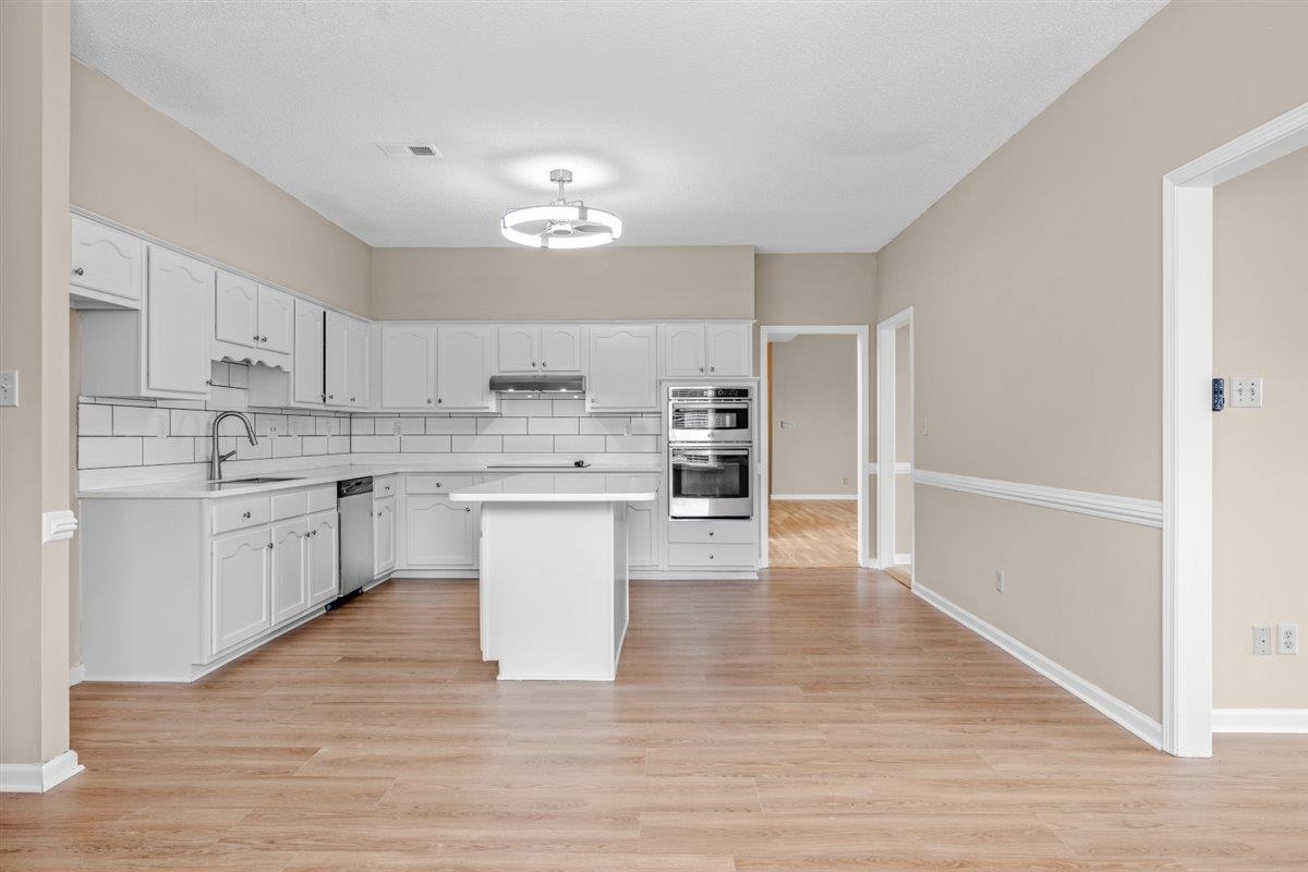 8976 Lindstrom Dr Property Photo 21