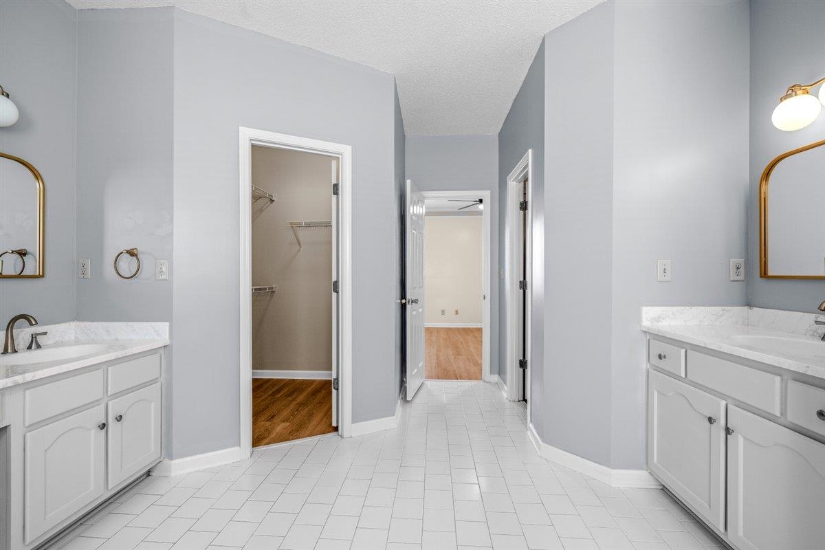 8976 Lindstrom Dr Property Photo 29
