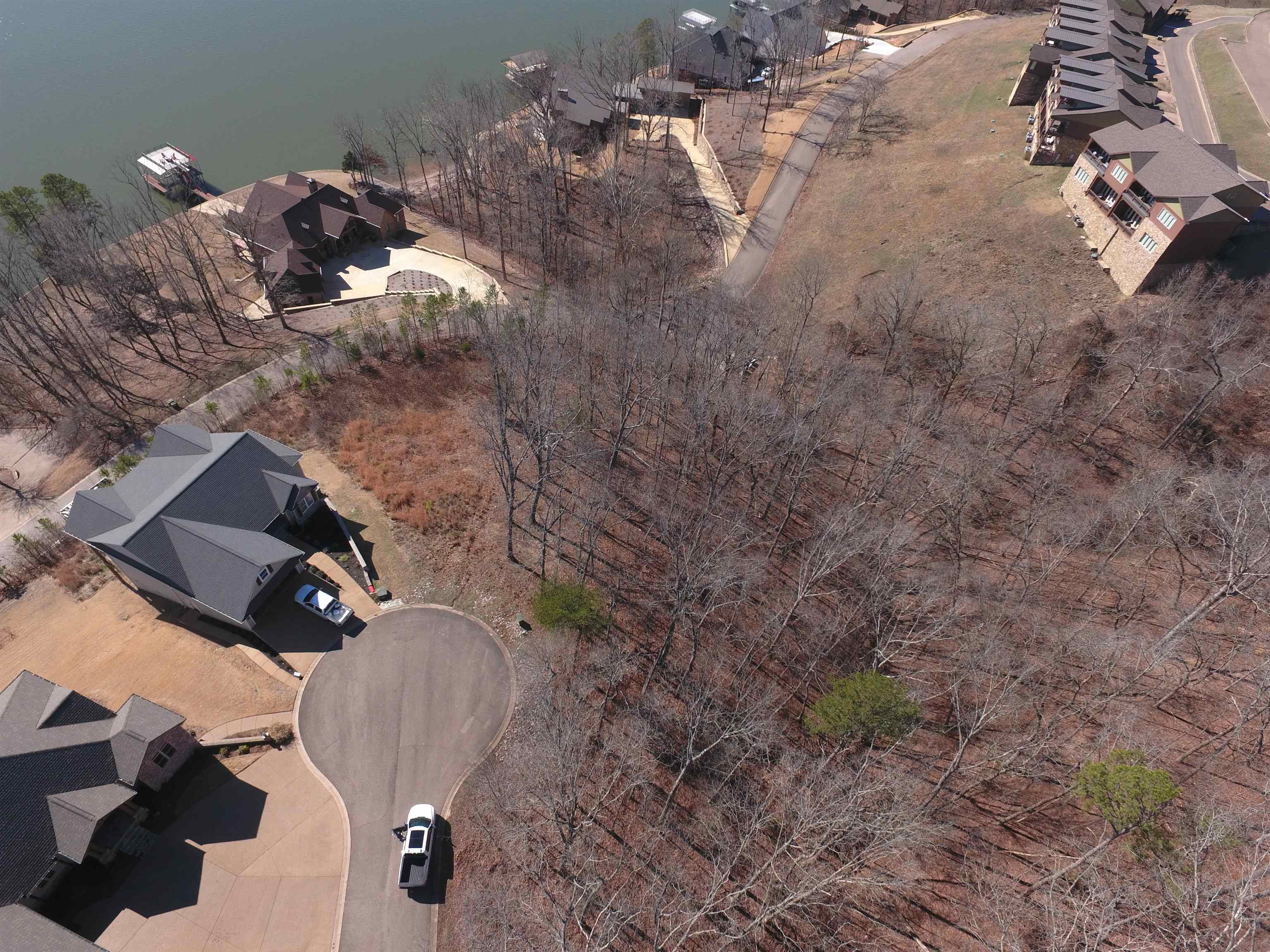 51 Legacy Pt Property Photo 4