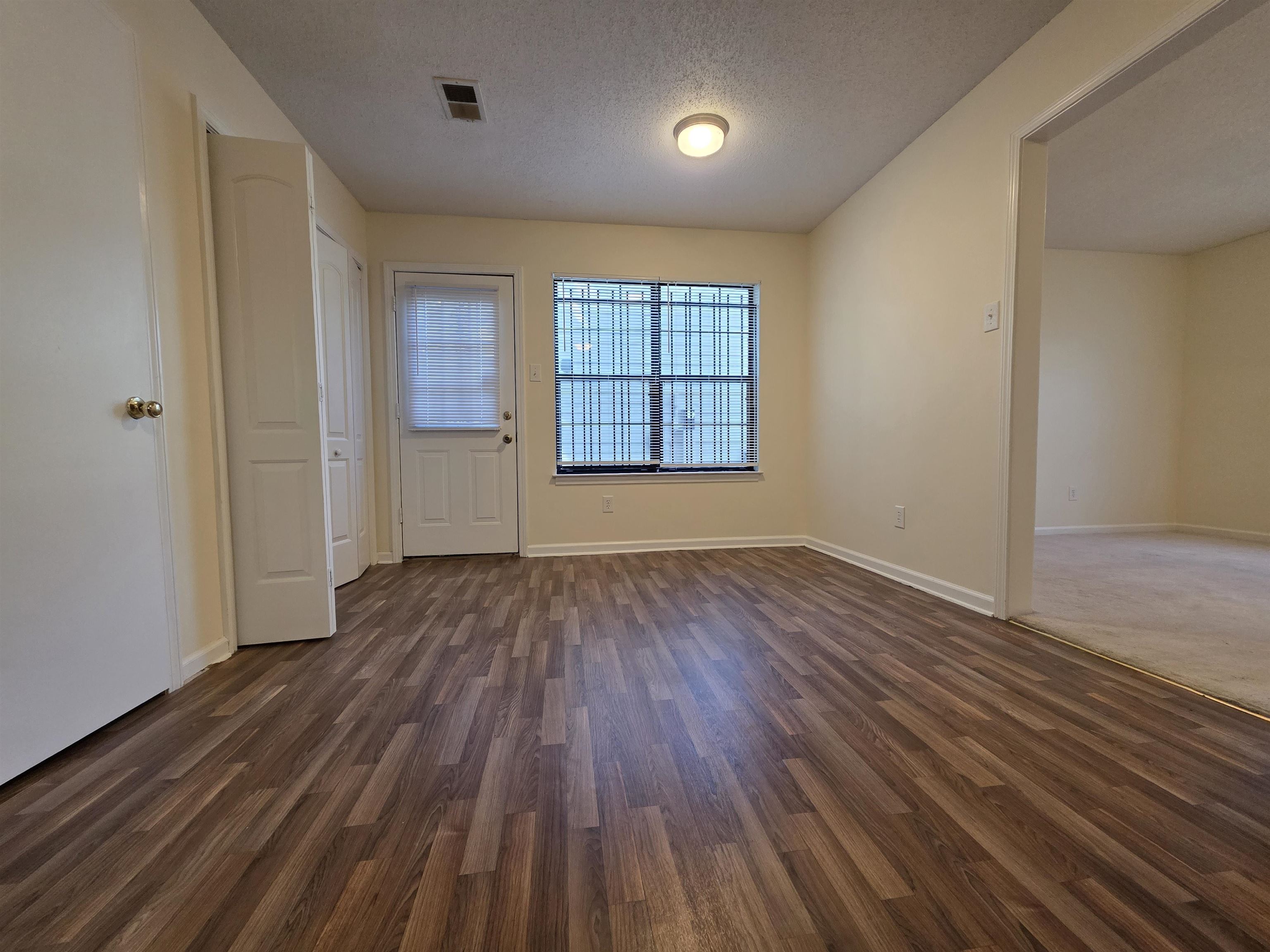 3834 Windermere Dr Property Photo 9