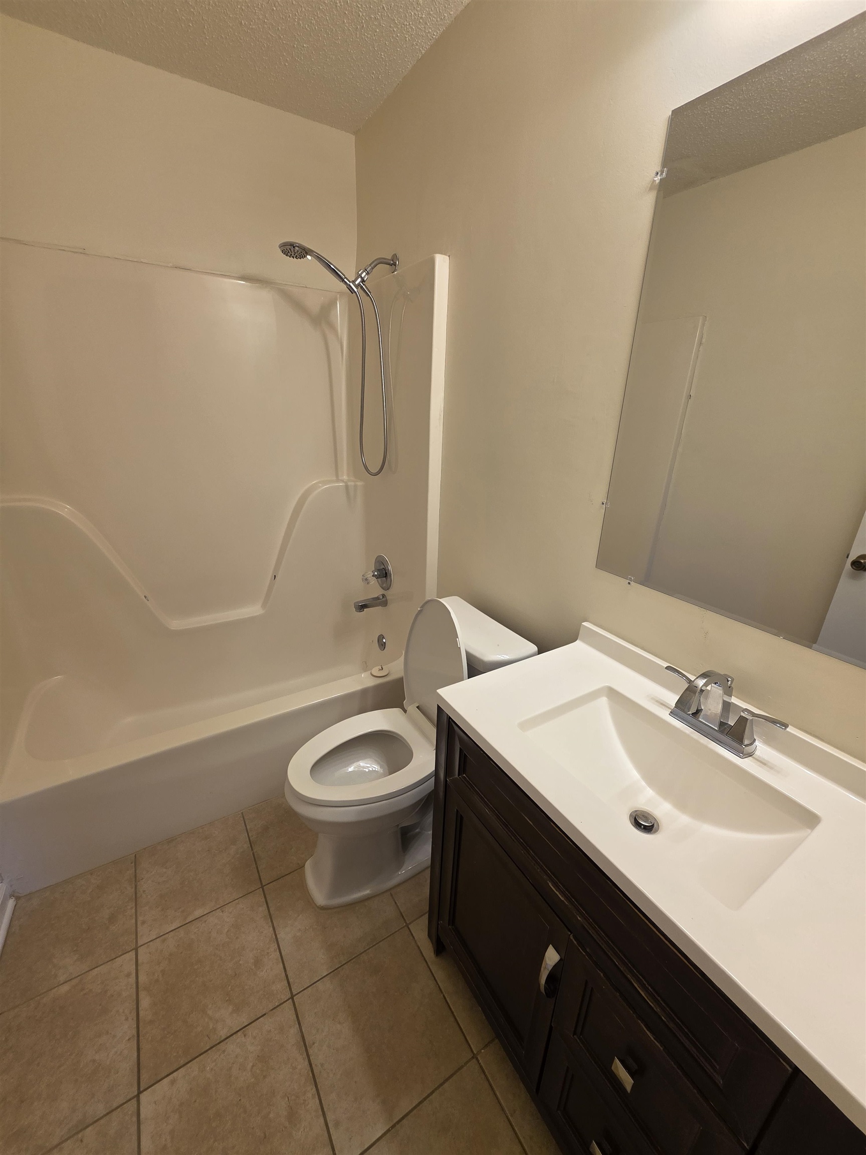3834 Windermere Dr Property Photo 13