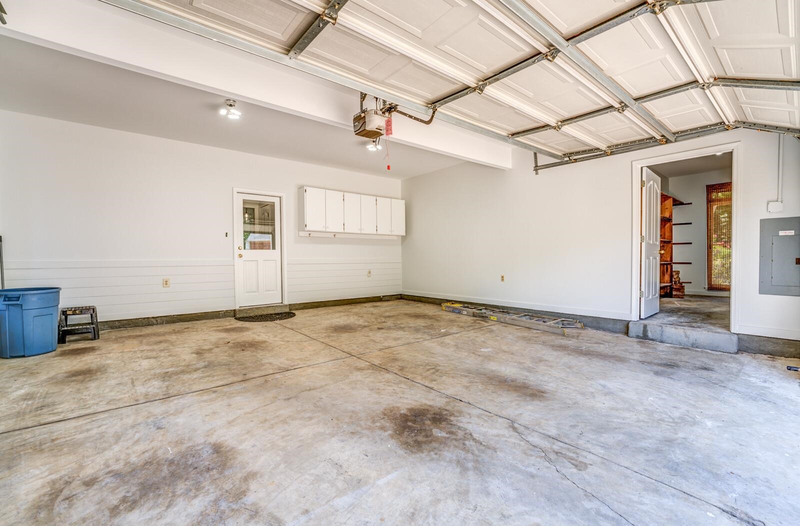 9426 Alex Dickson Cv Property Photo 27