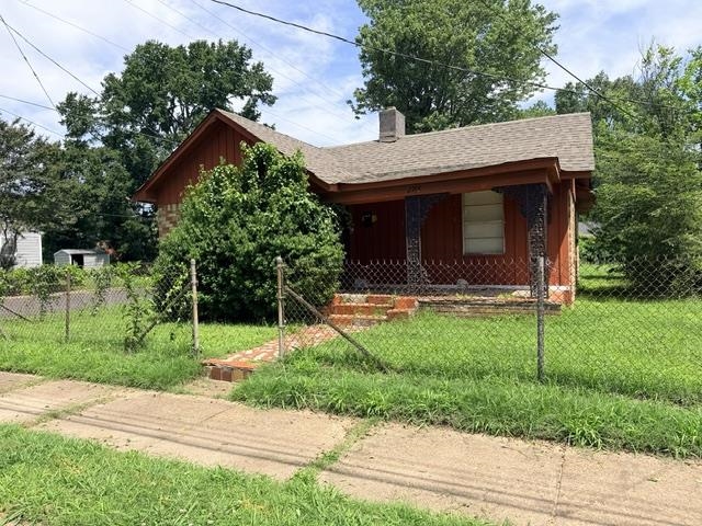 2188 SHANNON AVE Property Photo 1