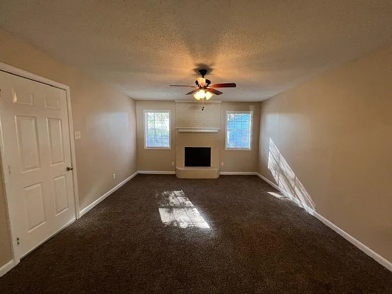 5115 Aureen Dr Property Photo 3