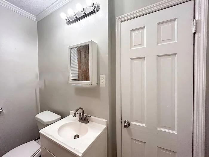 362 Hewlett Rd Property Photo 6