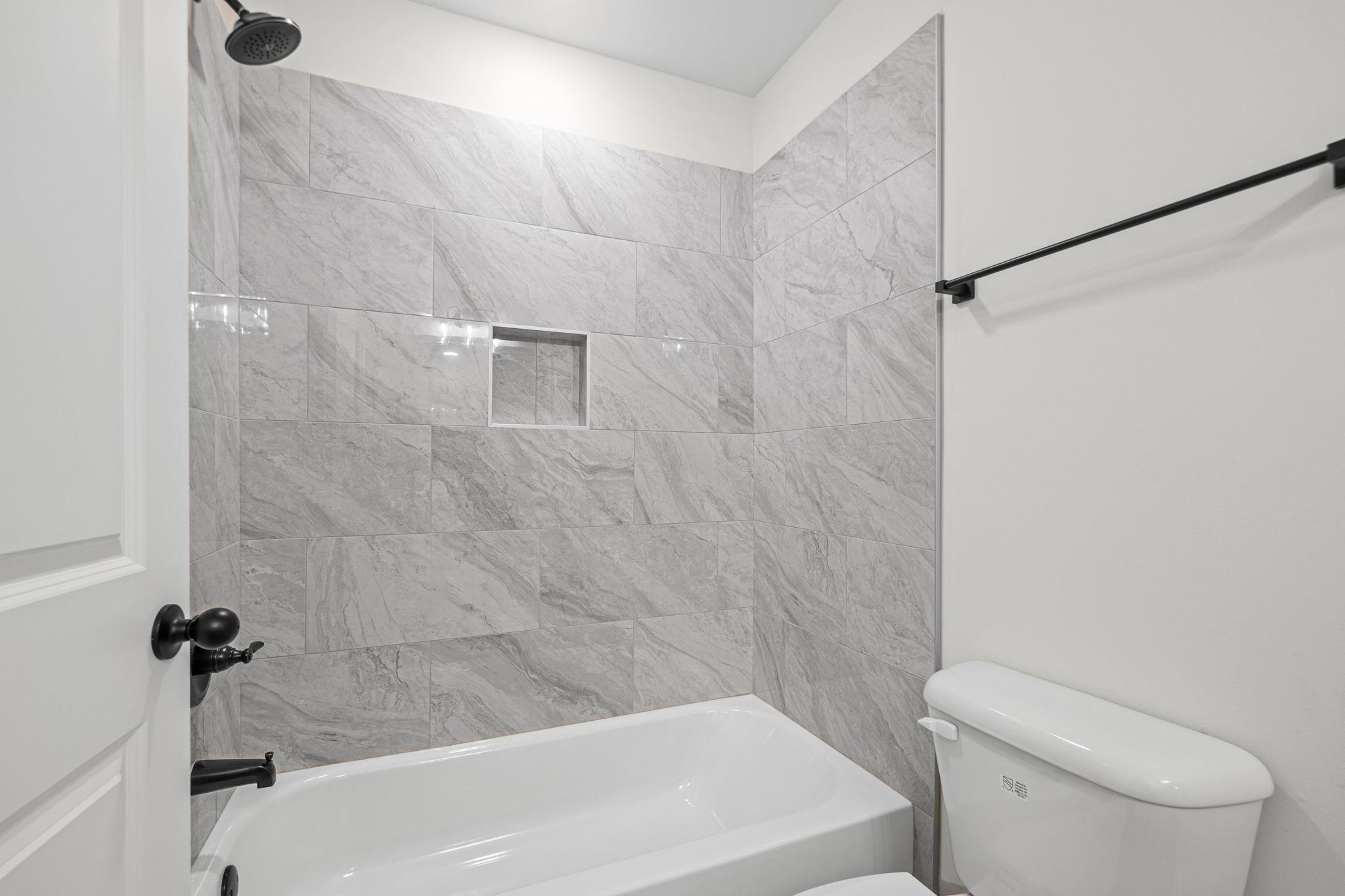 7299 Winterbrook Ln Property Photo 28