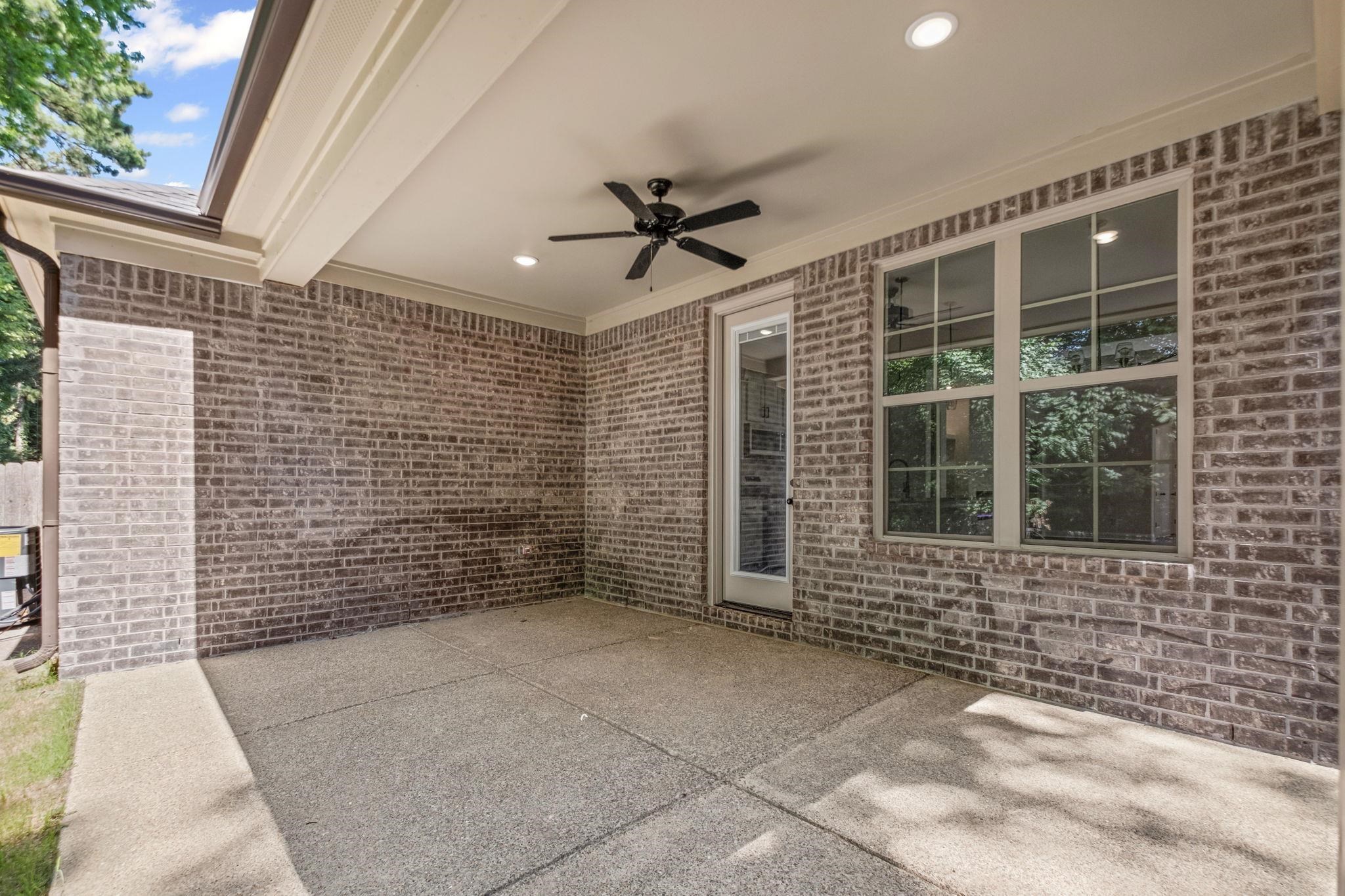 7299 Winterbrook Ln Property Photo 33