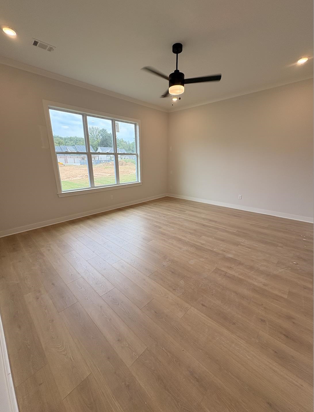5017 Jon Oak Cv Property Photo 5