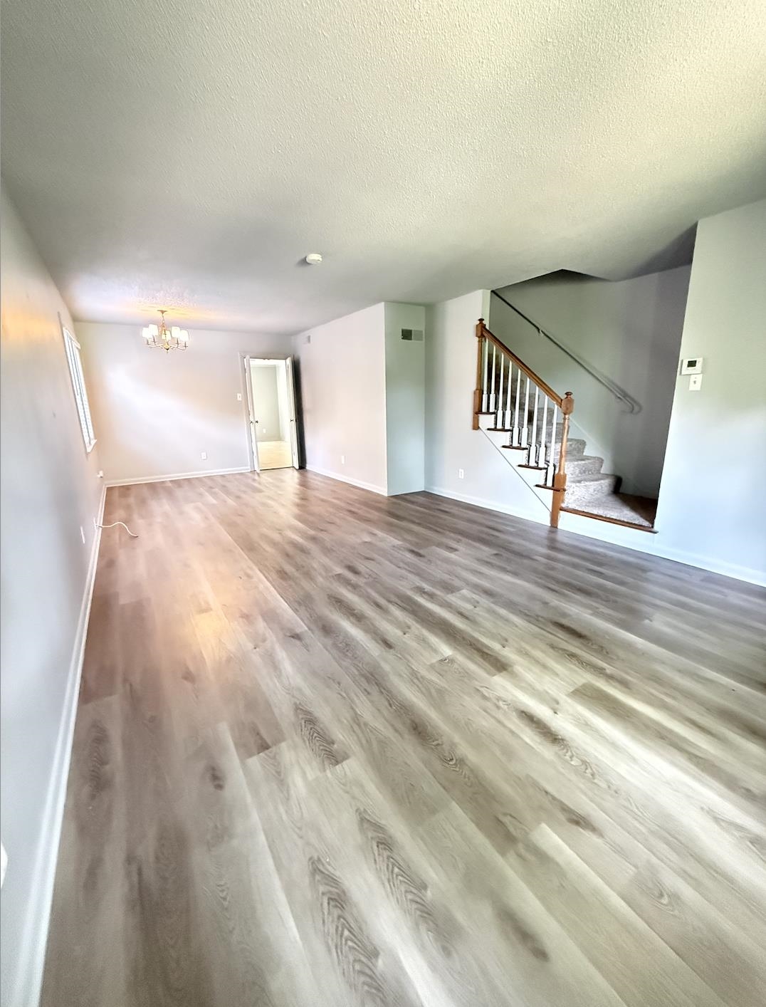 1503 Eastmoreland Ave Property Photo 4
