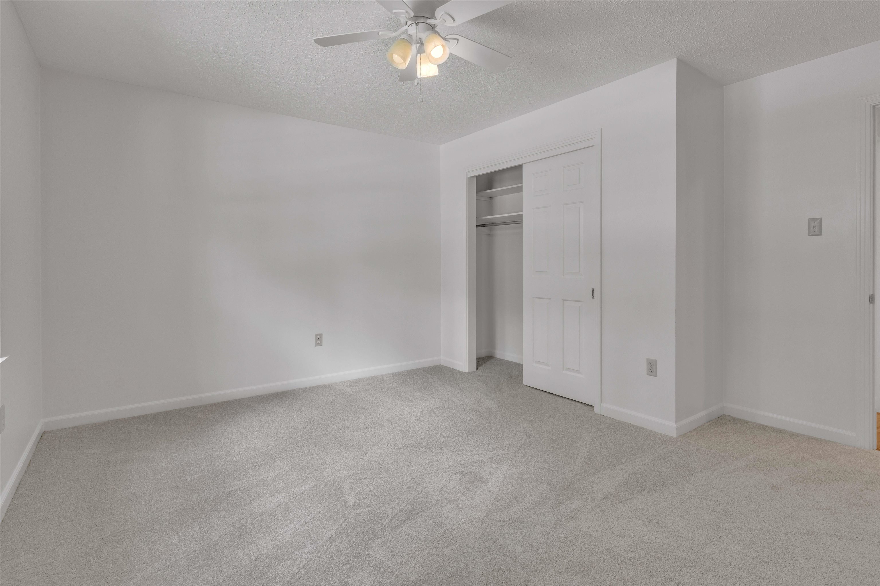 2391 Yester Oaks Dr Property Photo 26