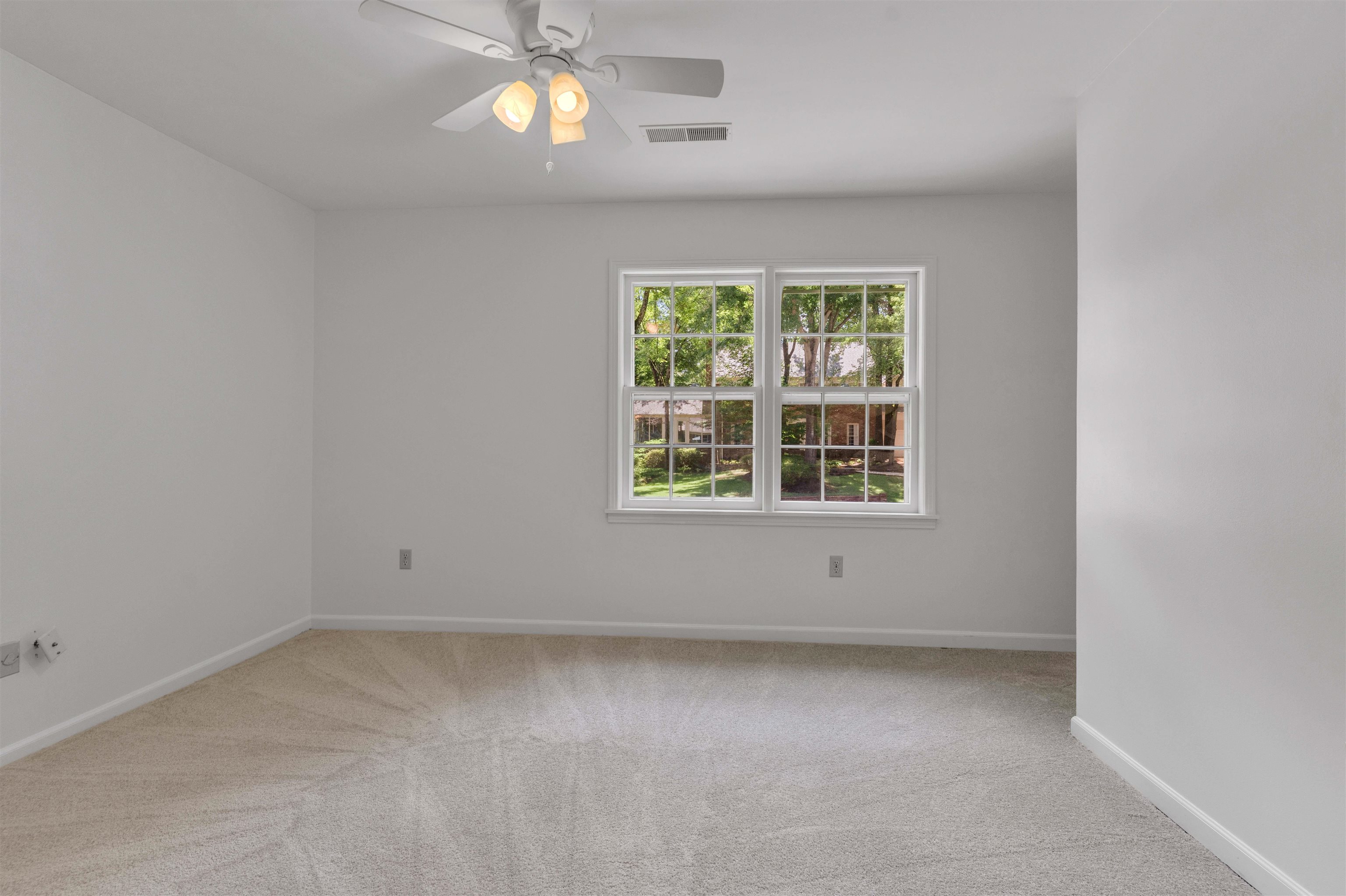 2391 Yester Oaks Dr Property Photo 27