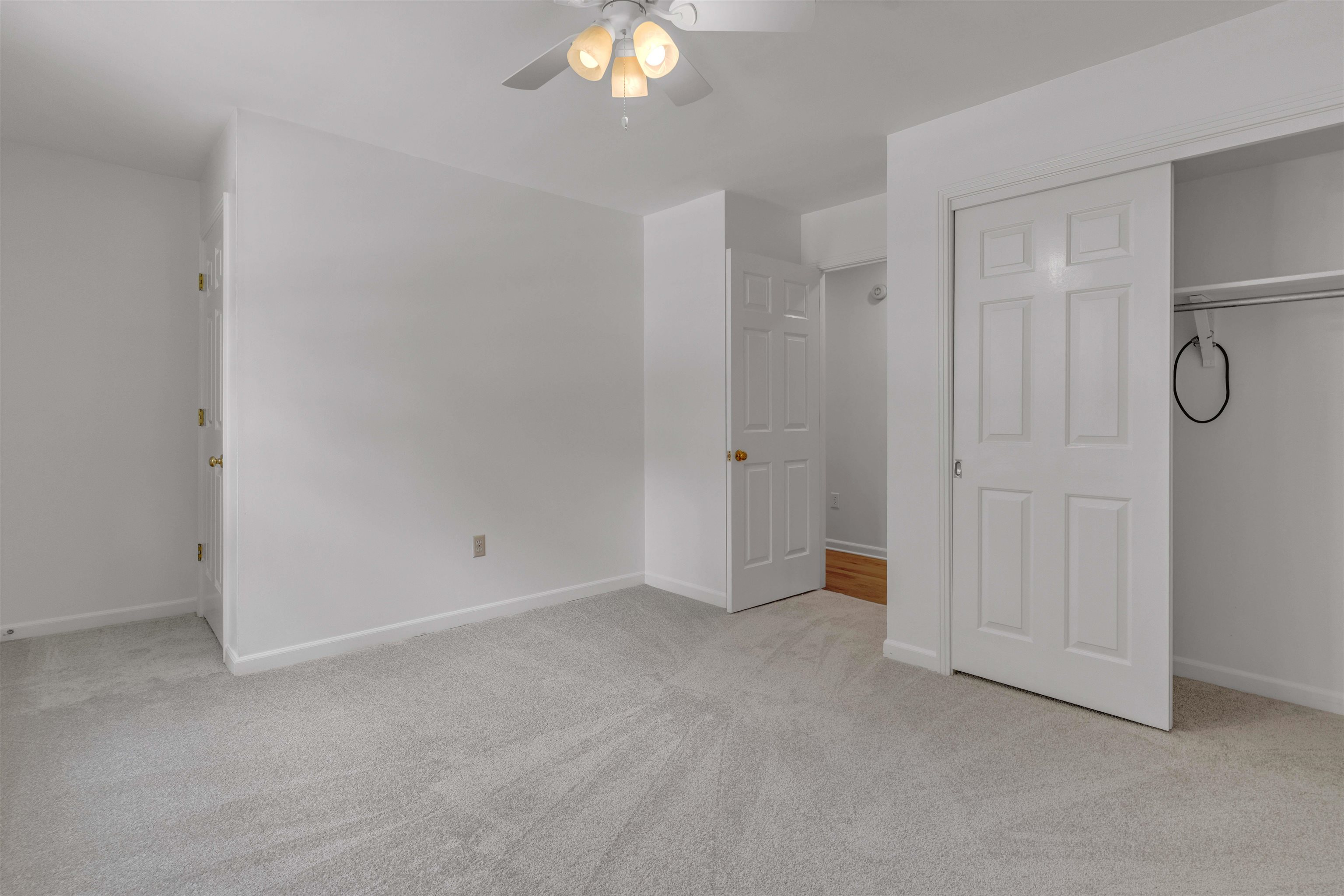 2391 Yester Oaks Dr Property Photo 28