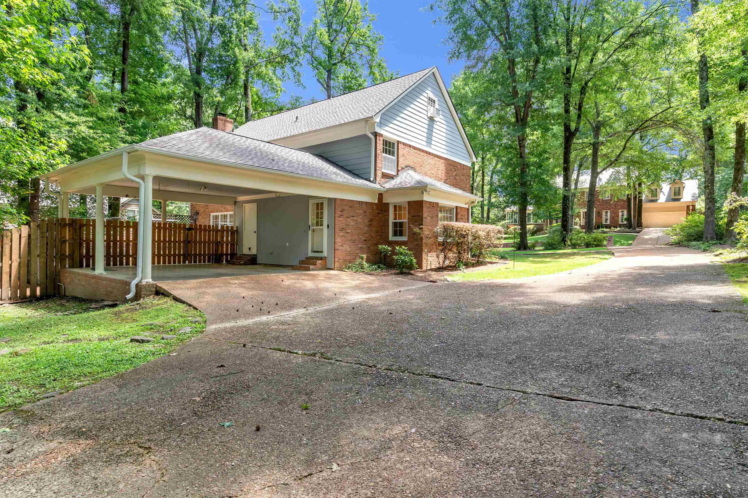 2391 Yester Oaks Dr Property Photo 35