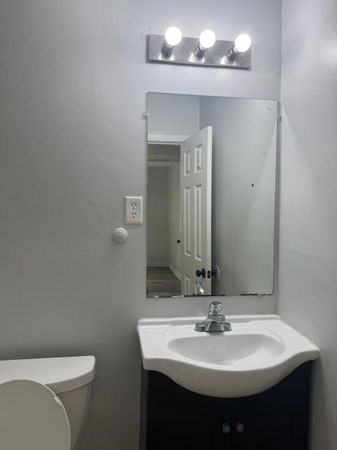 4334 Melwood St Property Photo 9