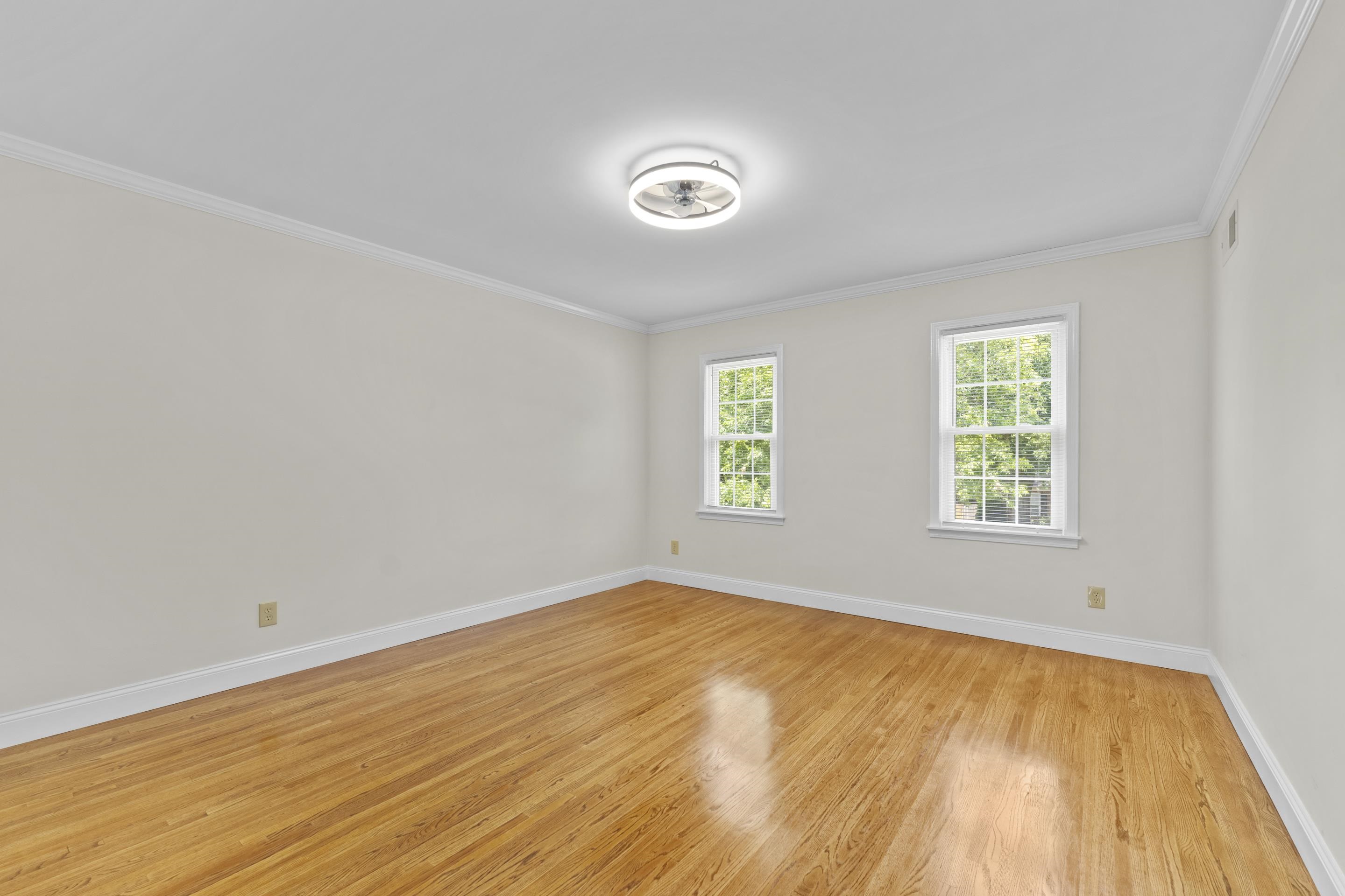 2218 Riverdale Rd Property Photo 22
