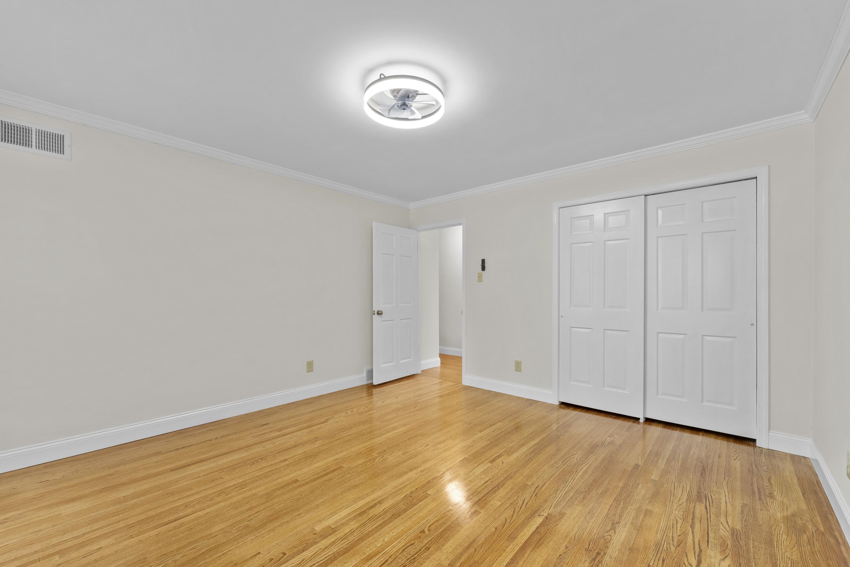 2218 Riverdale Rd Property Photo 23