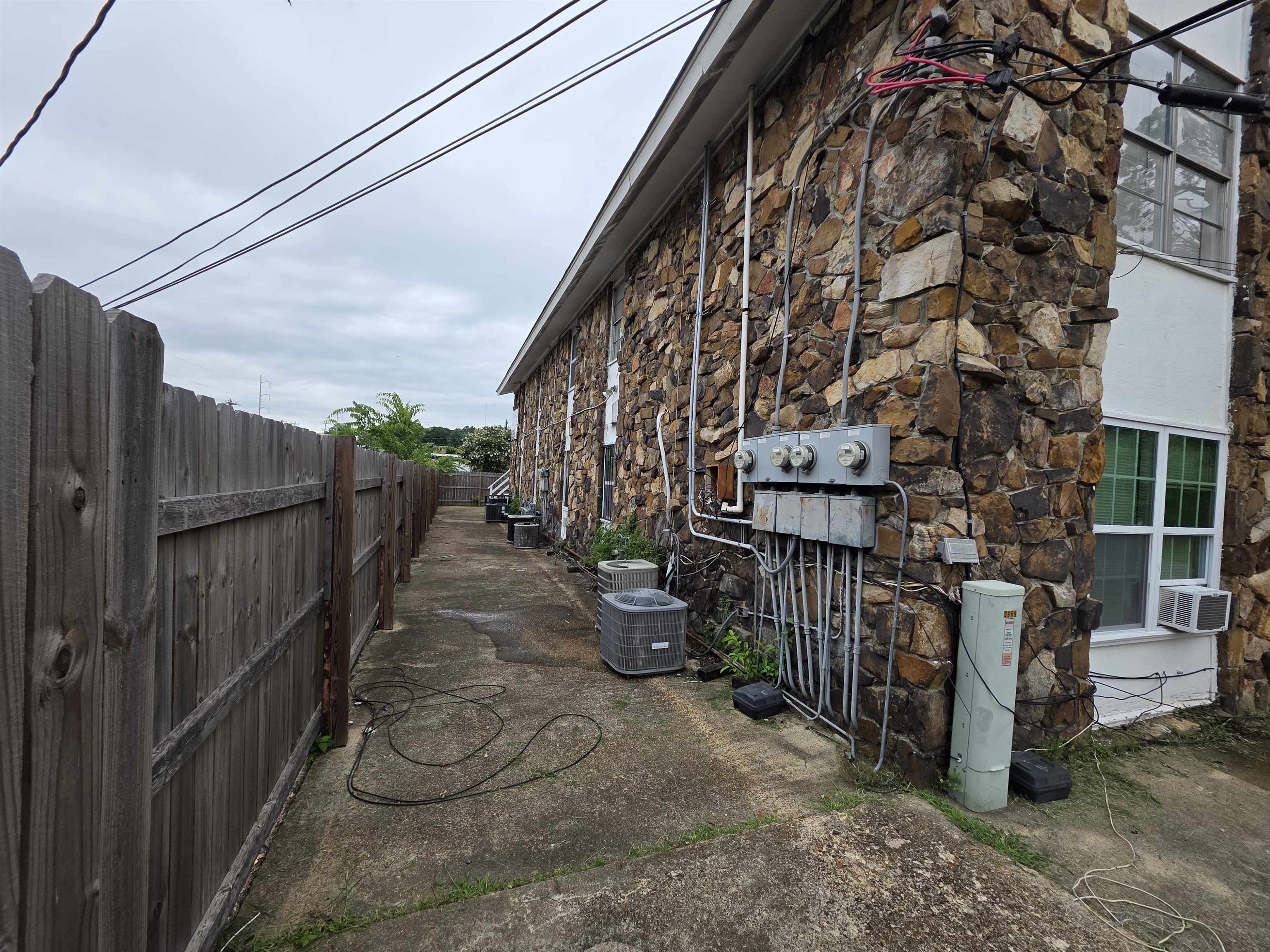 3969 Southlawn Ave Property Photo 4