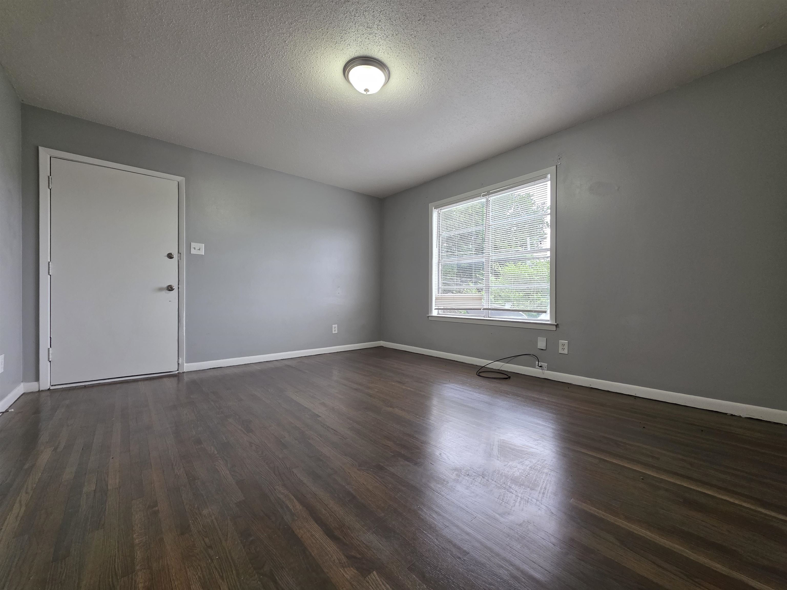 3969 Southlawn Ave Property Photo 12