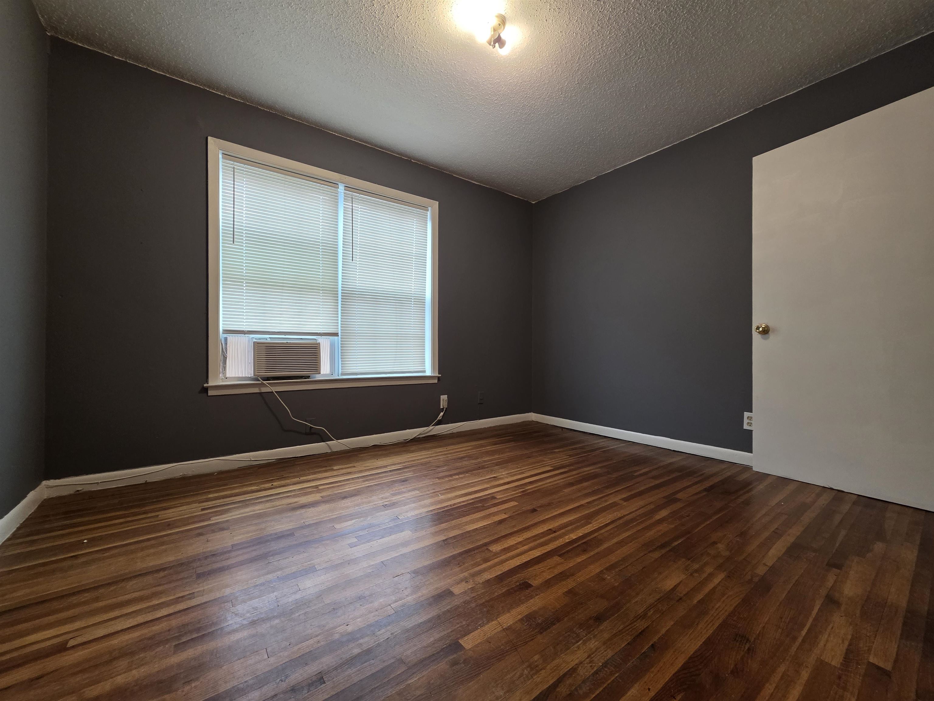3969 Southlawn Ave Property Photo 13