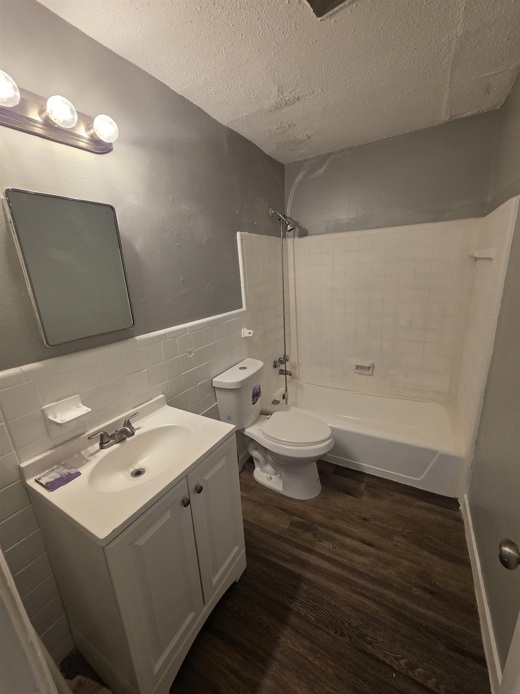 3969 Southlawn Ave Property Photo 24