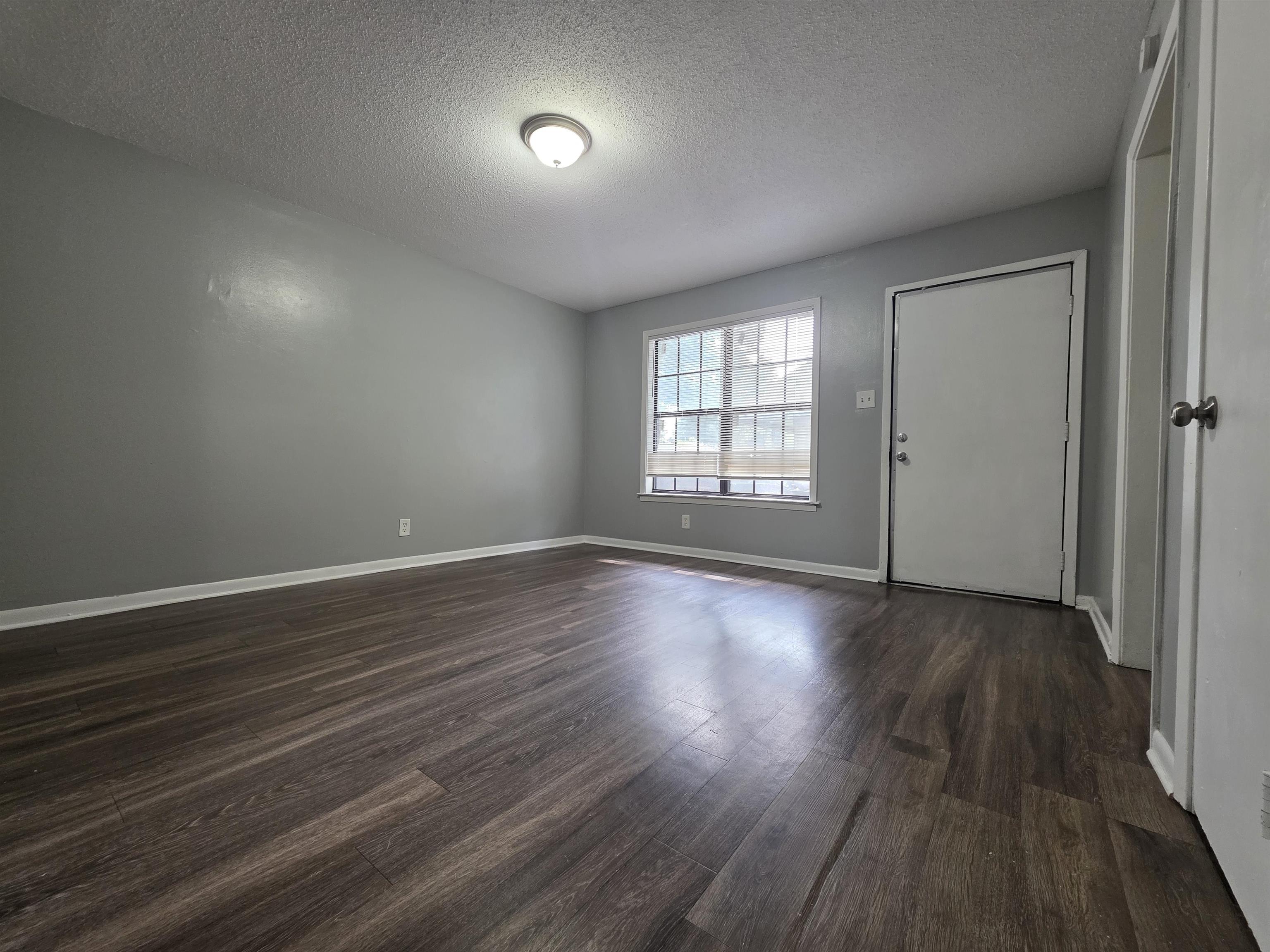 3969 Southlawn Ave Property Photo 26