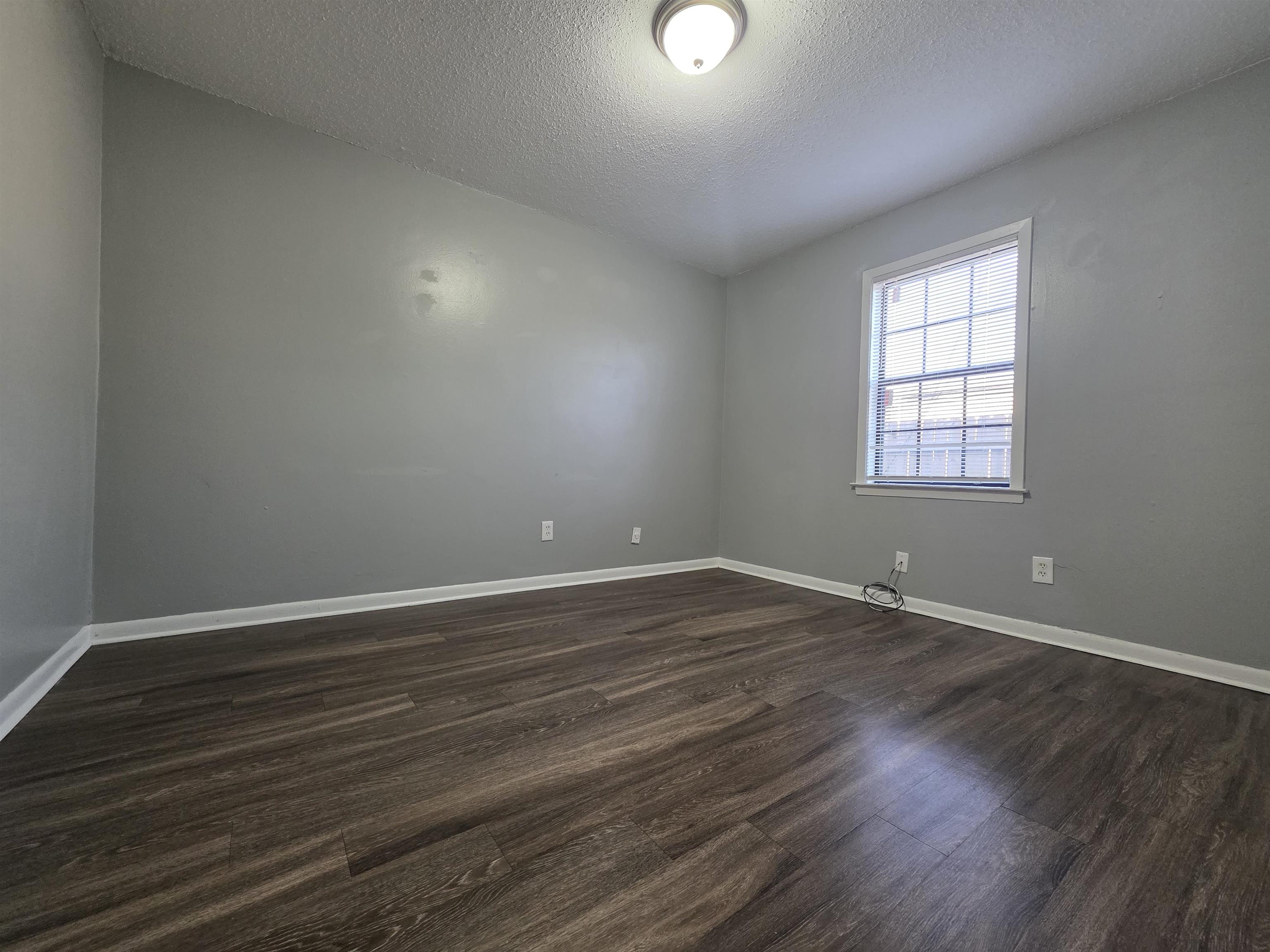 3969 Southlawn Ave Property Photo 30
