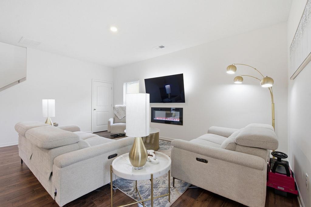 150 Driftwood Loop Property Photo 8