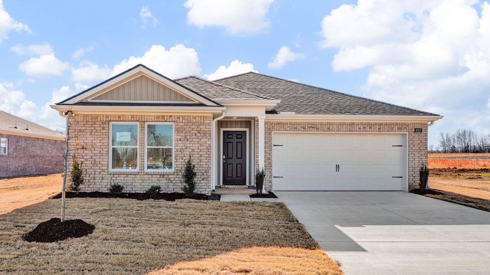 4450 Clove Pasture Dr E Property Photo 1