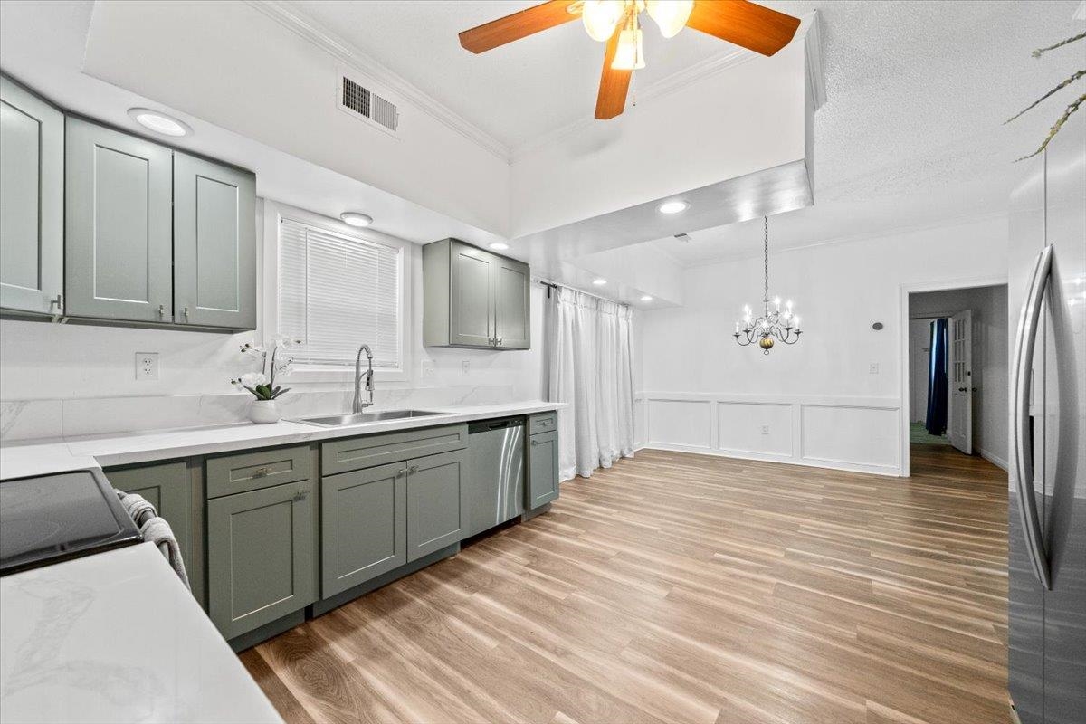 6736 Kirby Trace Cv Property Photo 6