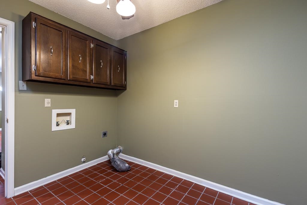 6869 Wytham Dr Property Photo 20