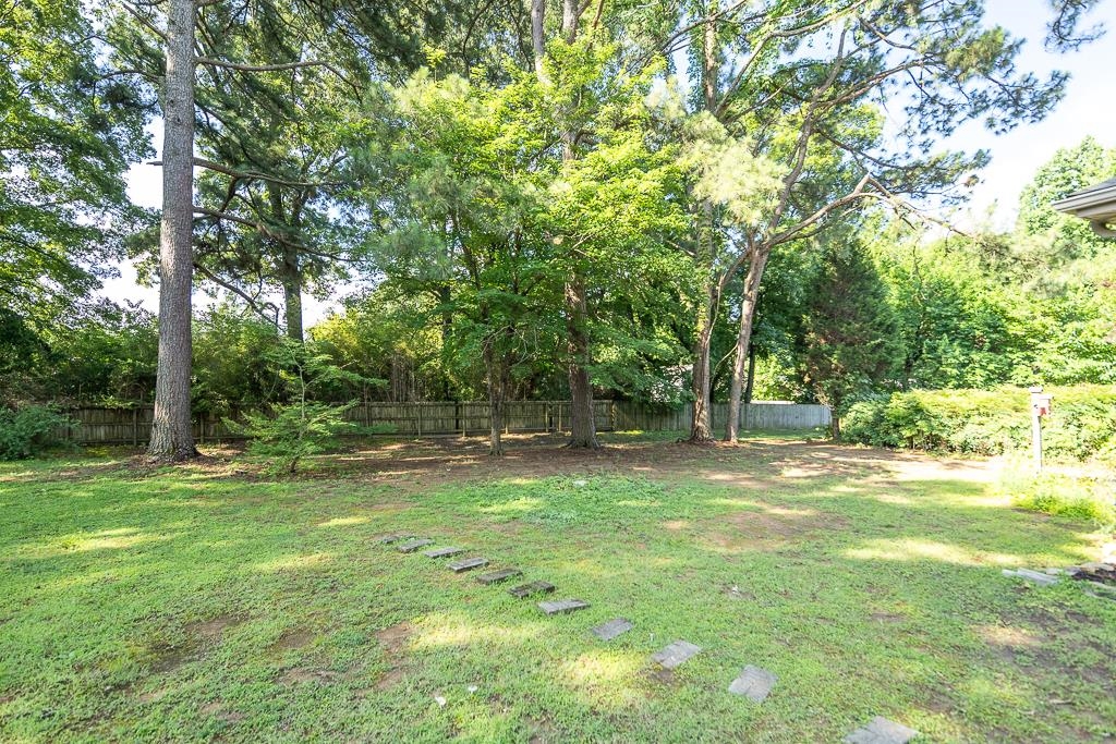 6869 Wytham Dr Property Photo 31