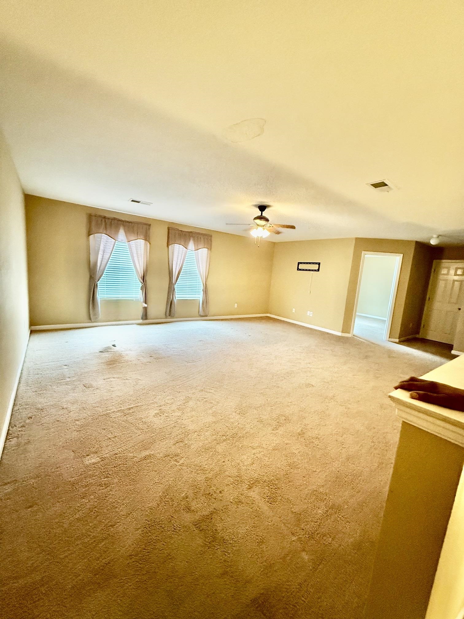7526 Stonington Dr Property Photo 16