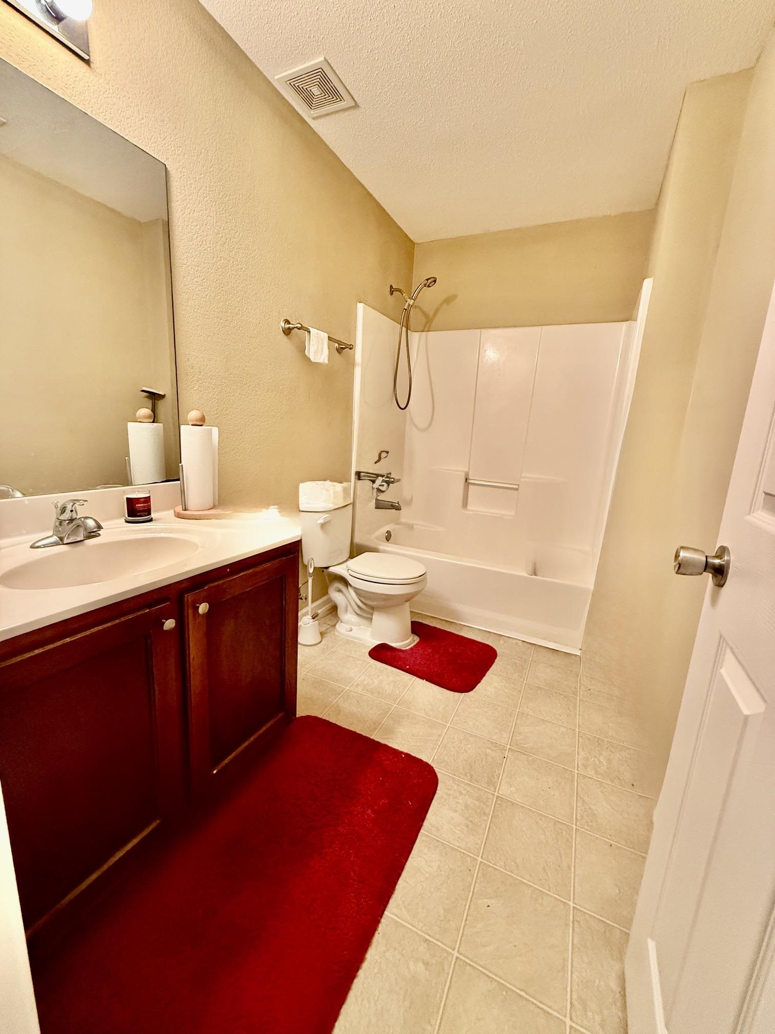 7526 Stonington Dr Property Photo 19