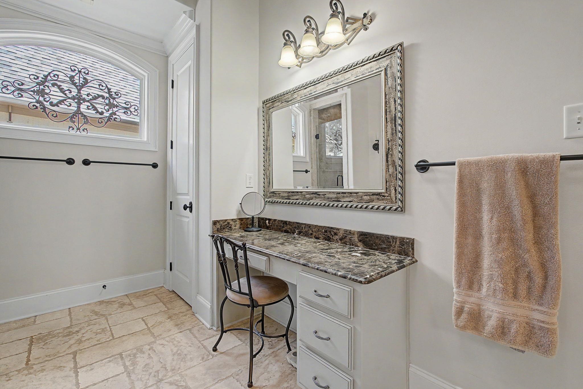 525 Ogilie Cv Property Photo 15