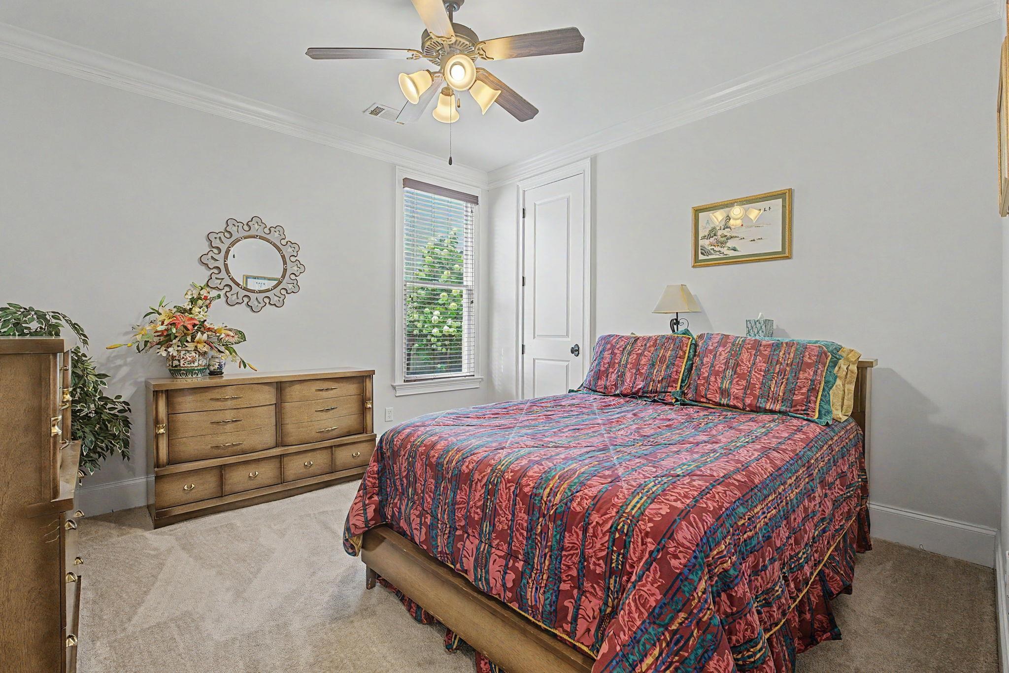525 Ogilie Cv Property Photo 16