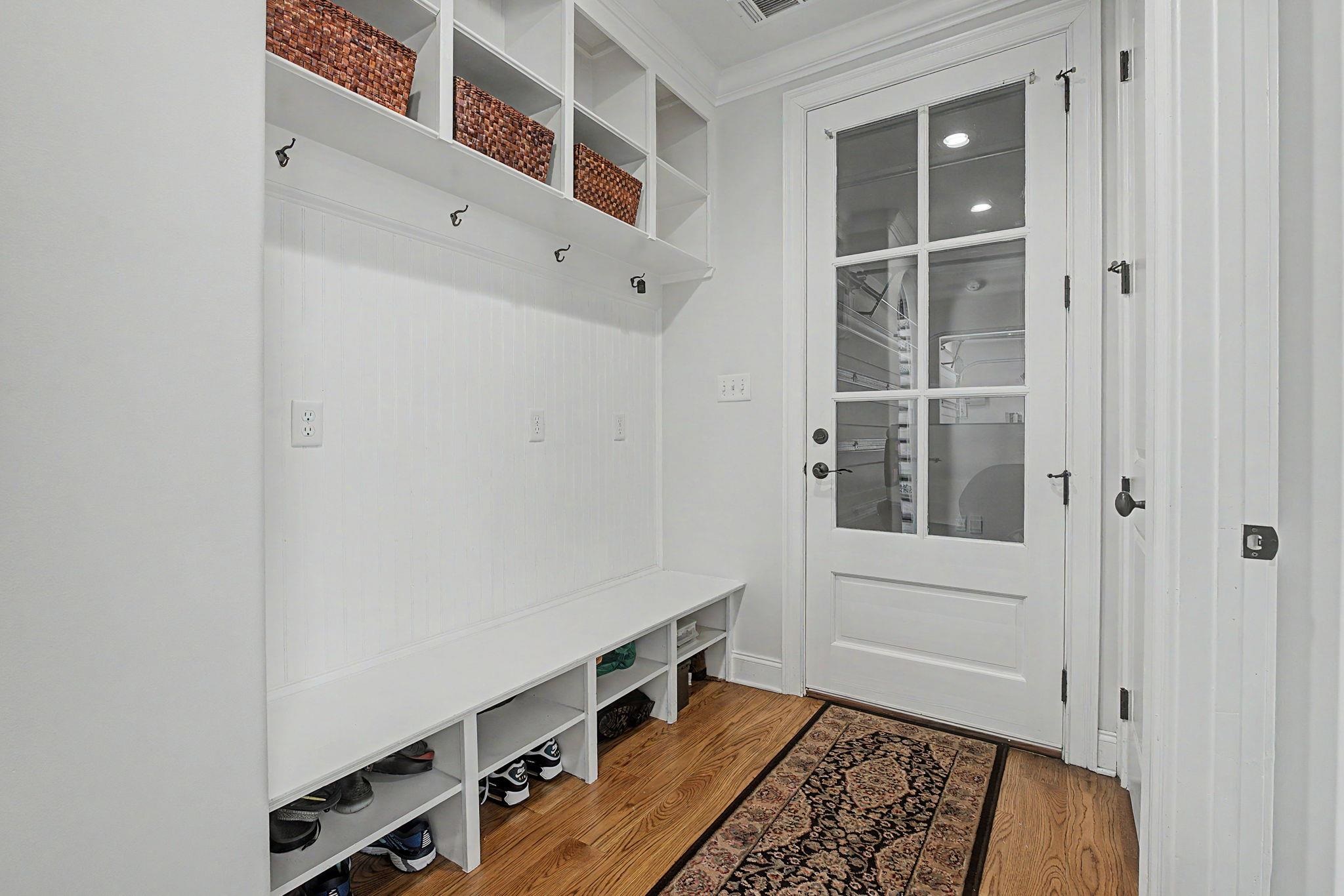 525 Ogilie Cv Property Photo 24