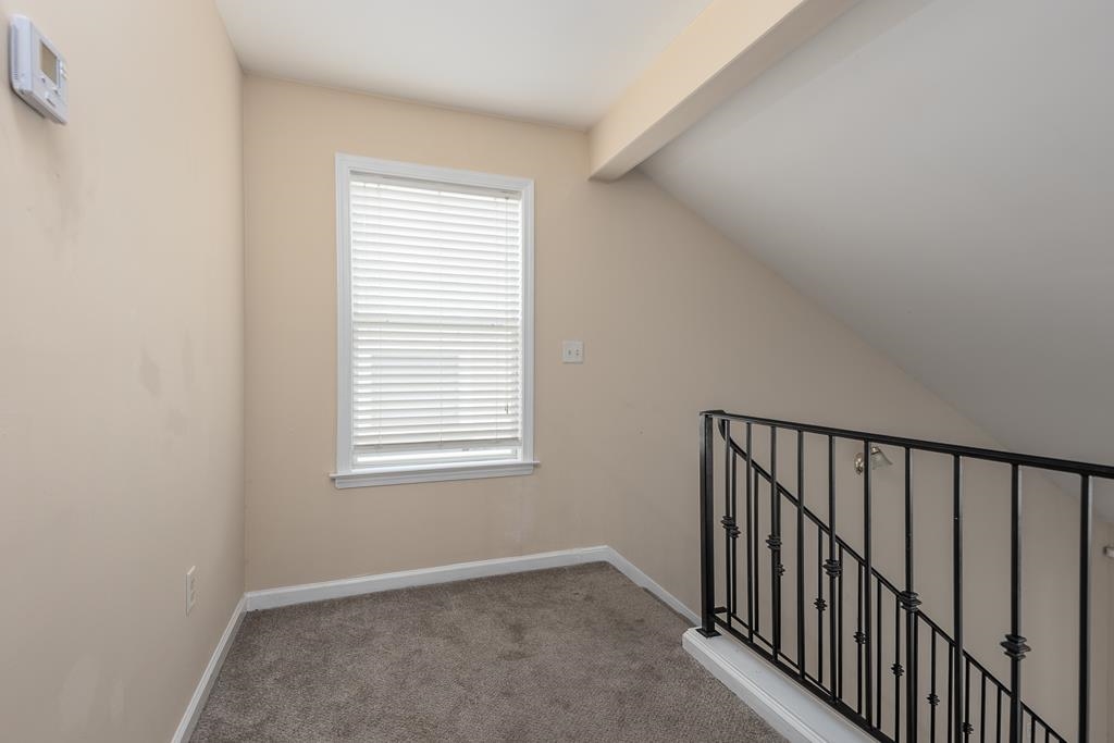 1317 Island Pl E Property Photo 18