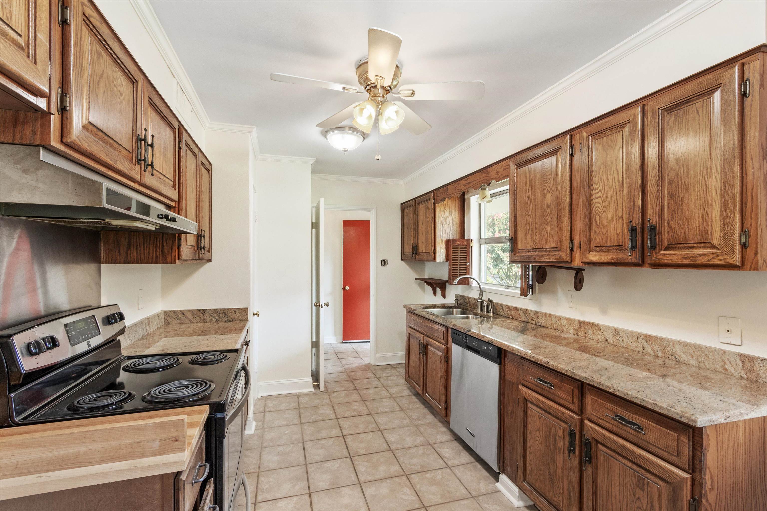 4967 Newhaven Ave Property Photo 15