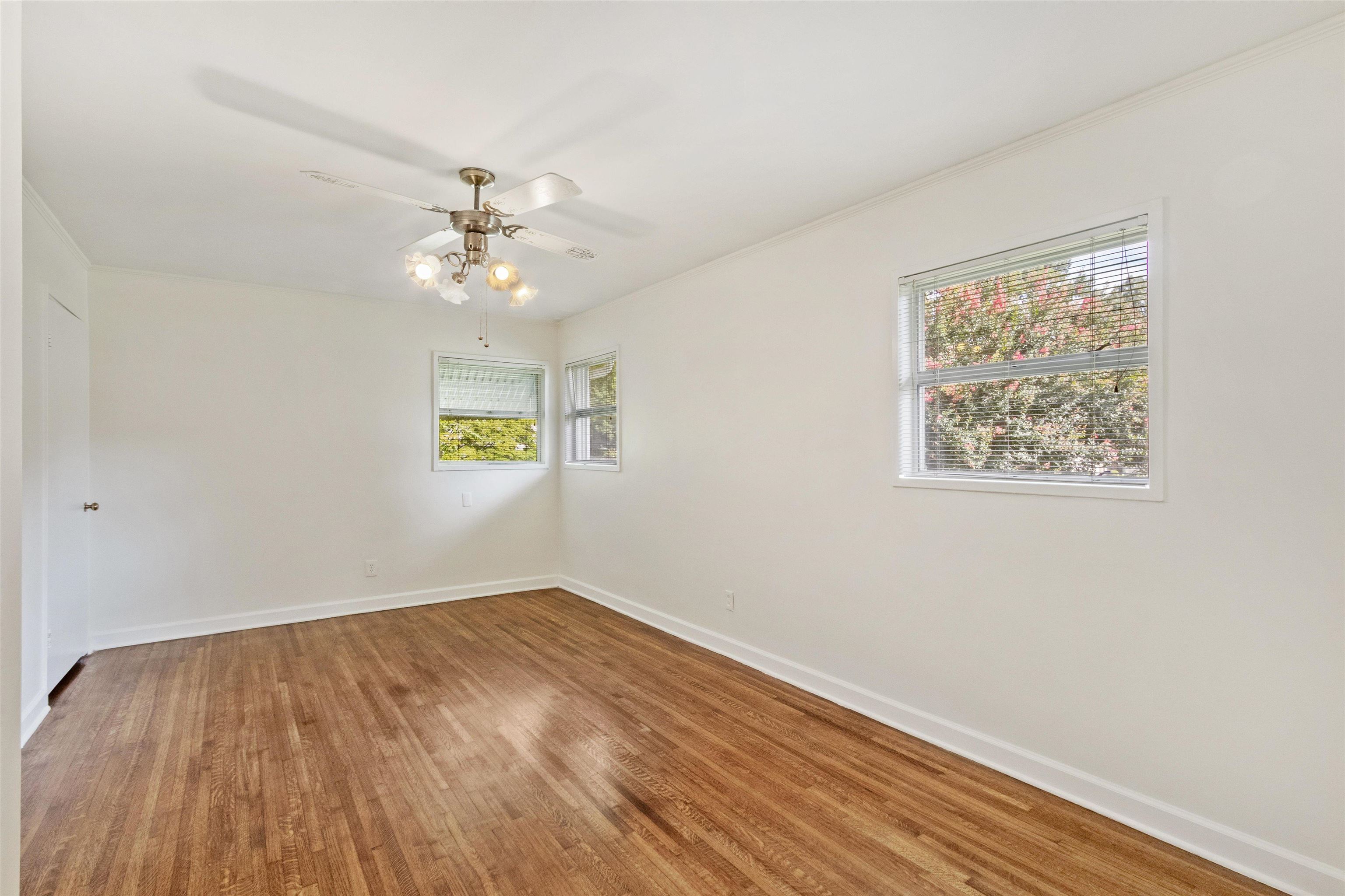 4967 Newhaven Ave Property Photo 20