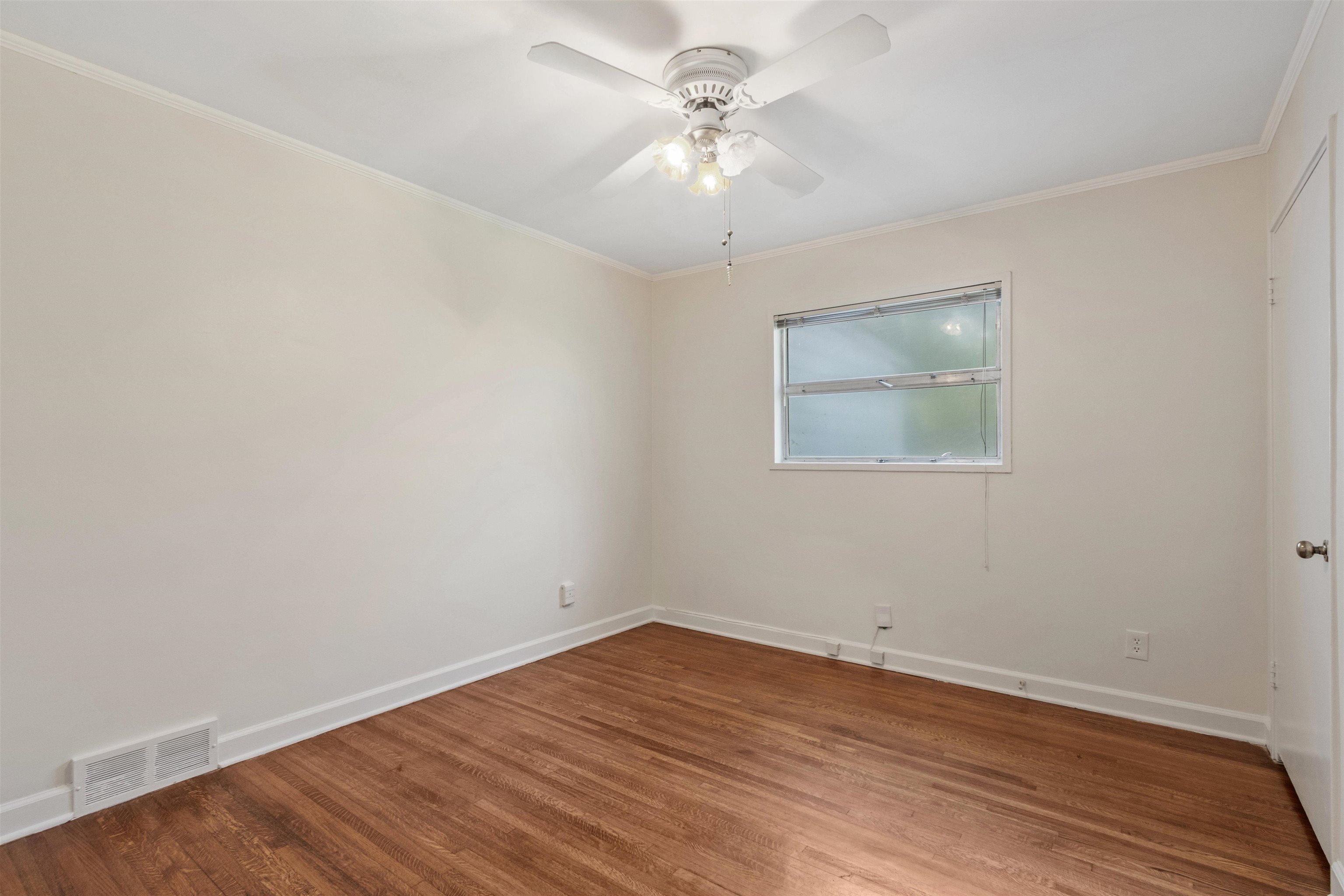 4967 Newhaven Ave Property Photo 26